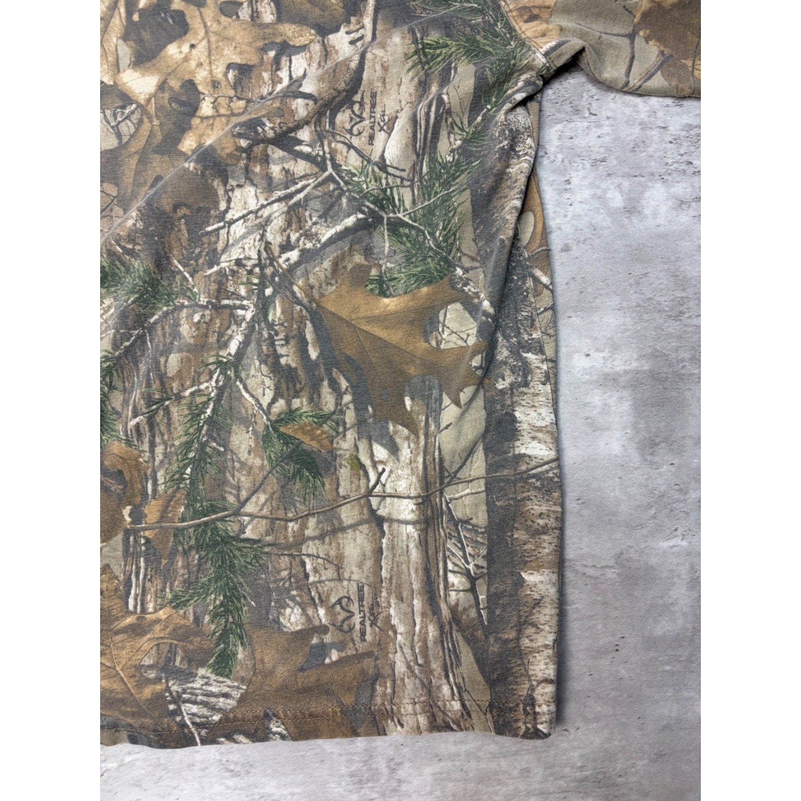 Vintage Street Legal Realtree Xtra Long Sleeve Camo Hunting T-Shirt Size Medium