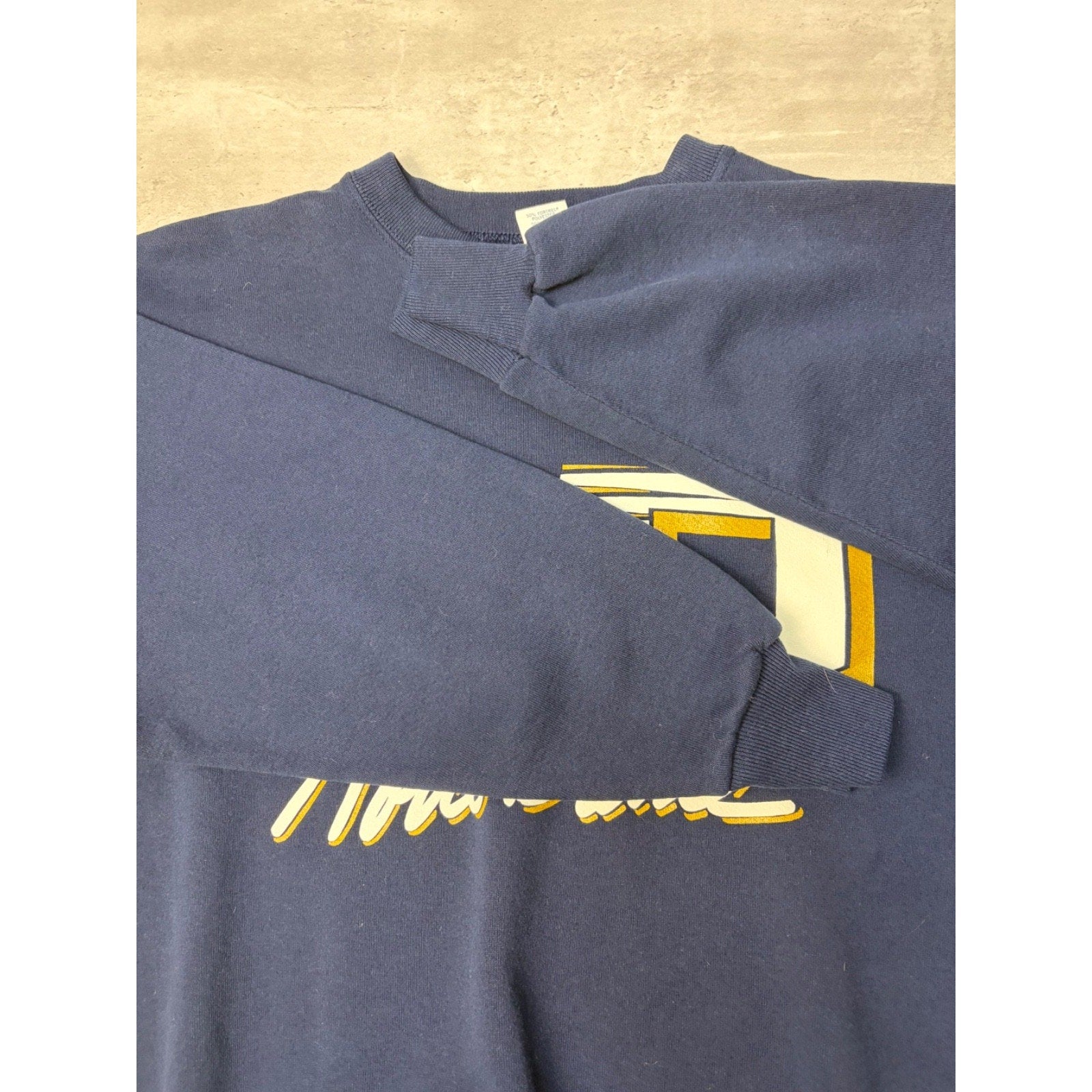 Vintage Notre Dame Fighting Irish NCAA Script Spellout Sweatshirt Size Large
