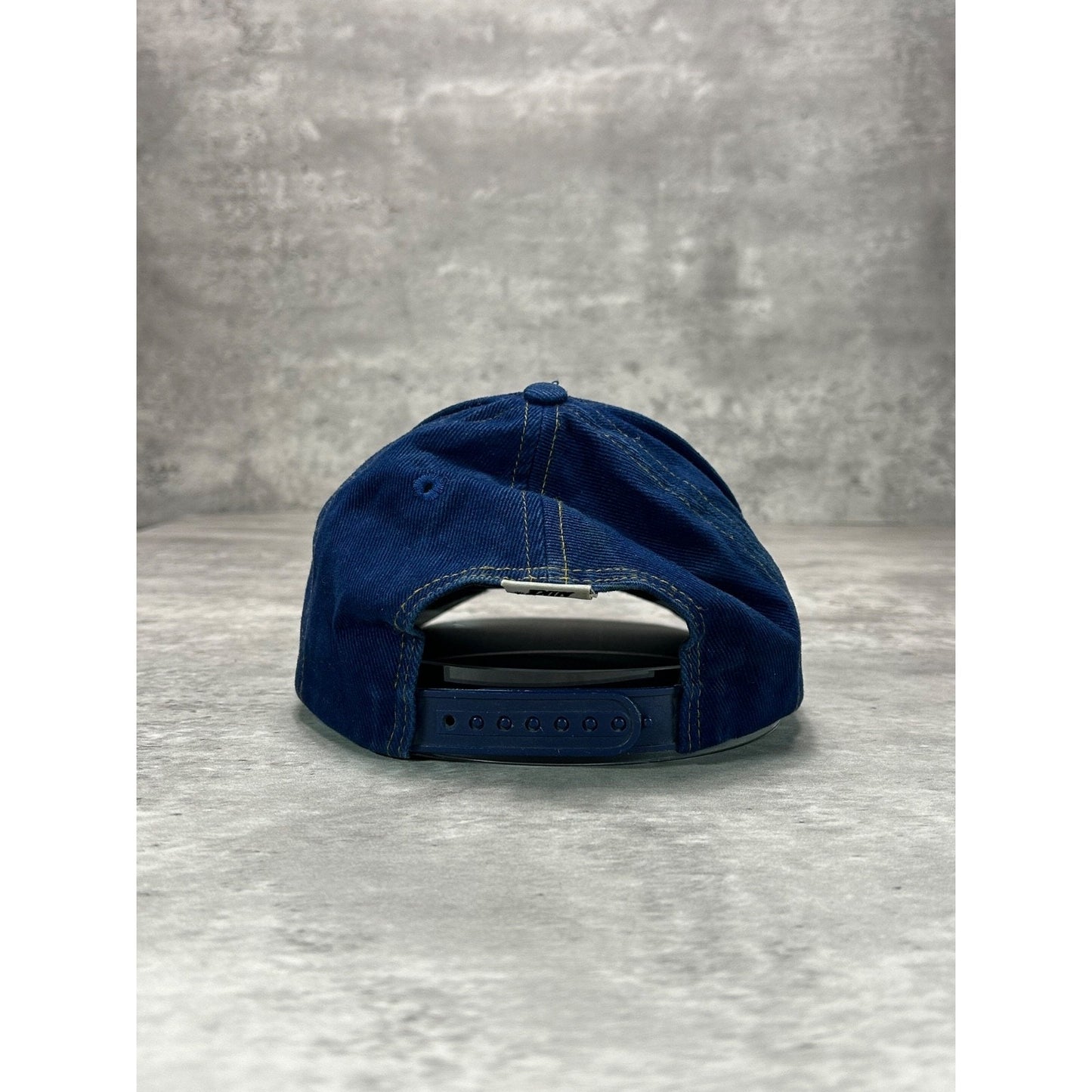 Vintage 2000s Nike Embroidered Swoosh Spellout Snapback Hat OSFA Blue