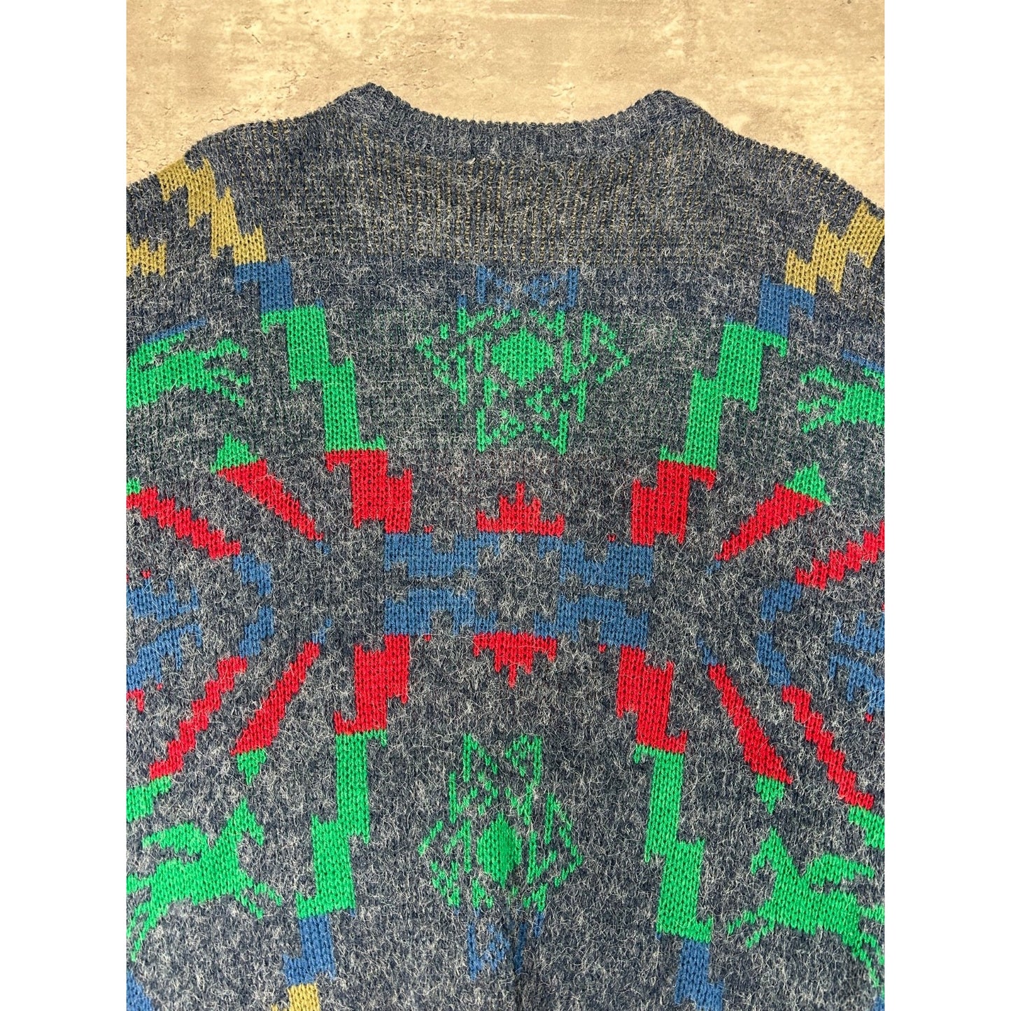 Vintage 80s/90s Abstract Aztec Print Pullover Ribbed Knit Sweater Size XL