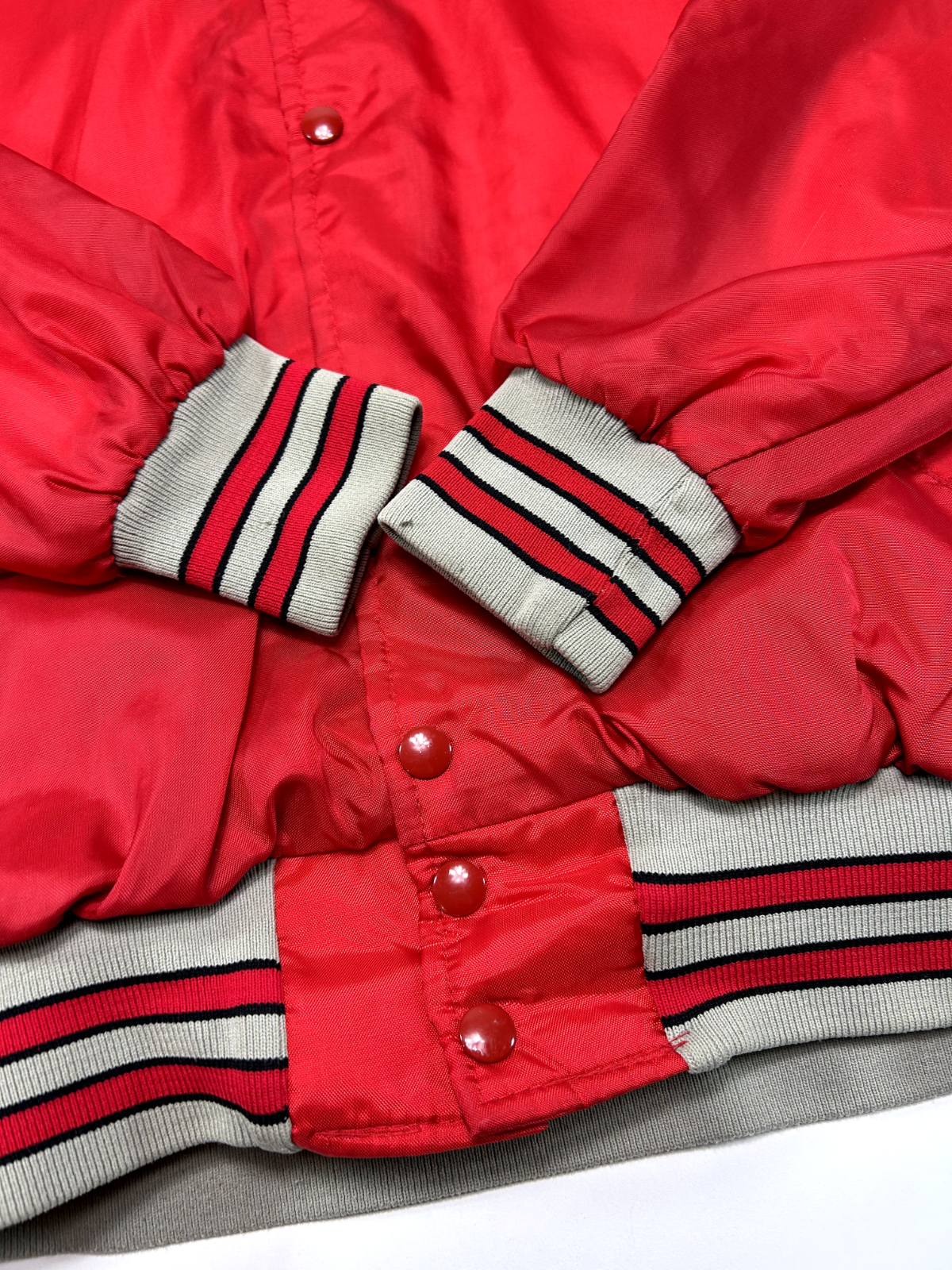 Vintage 70s/80s Ohio State Buckeyes NCAA Nylon Bomber Jacket Size Small Red