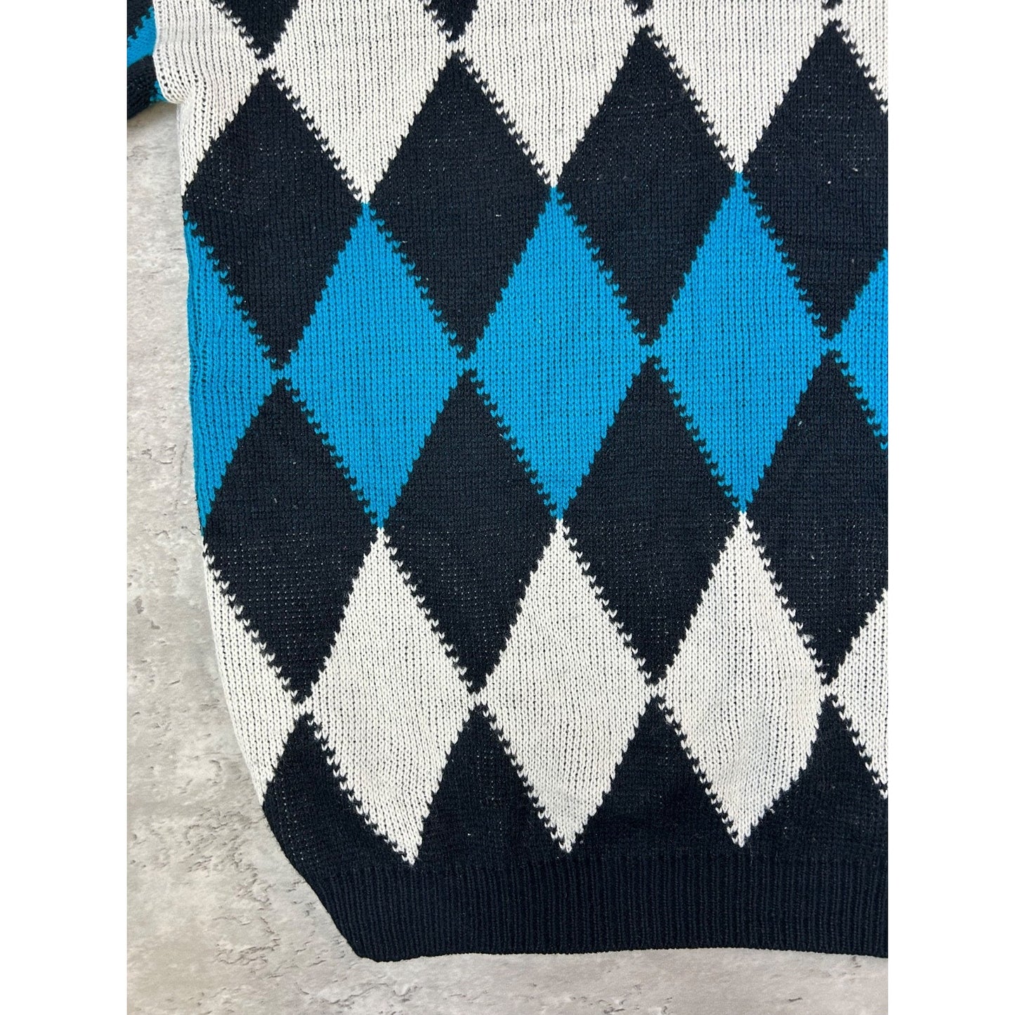 Vintage 80s/90s Yes Diamond Print Pullover Ribbed Knit Sweater Size Medium