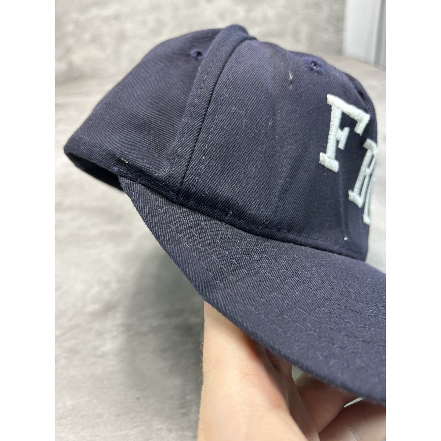 Vintage 90s FBI Embroidered Spellout Snapback Hat Large