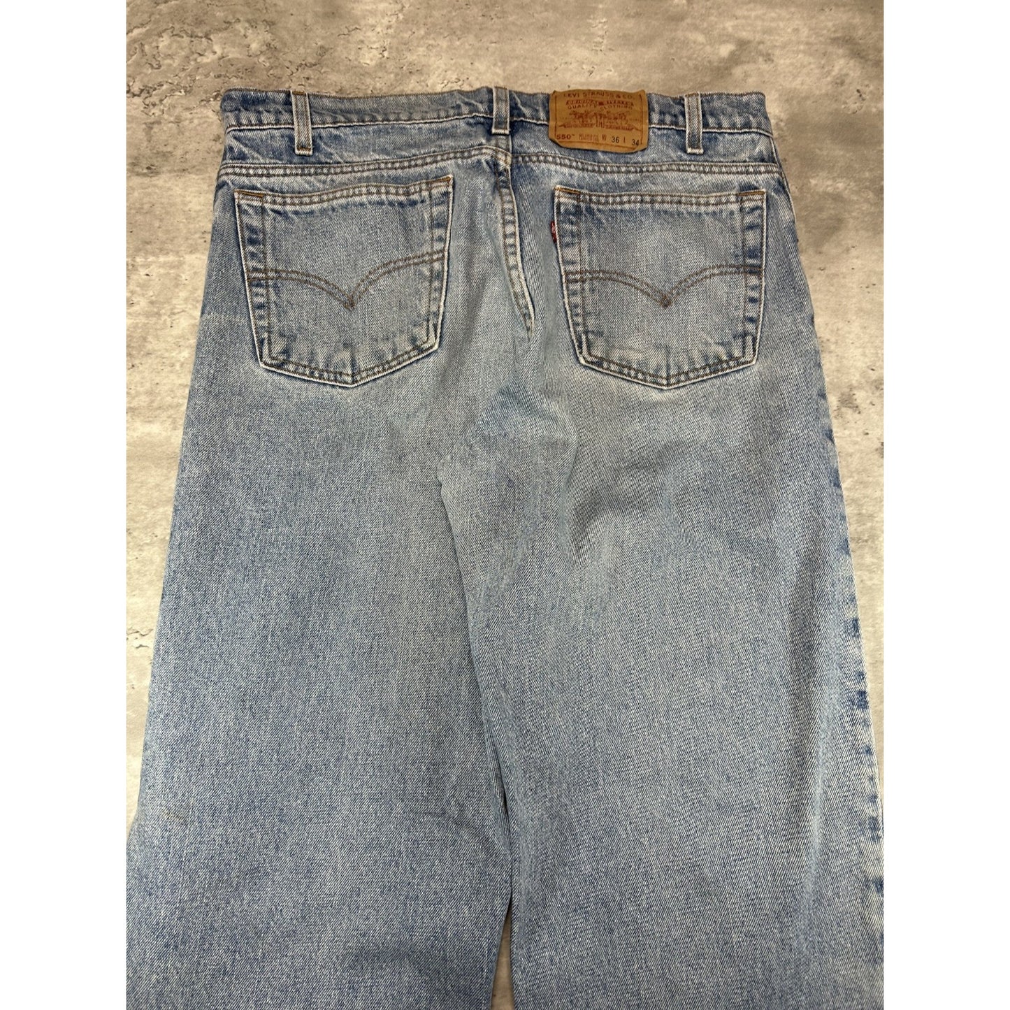 Vintage 90s Levis 550 Relaxed Fit Red Tab Light Wash Denim Pants Size 36
