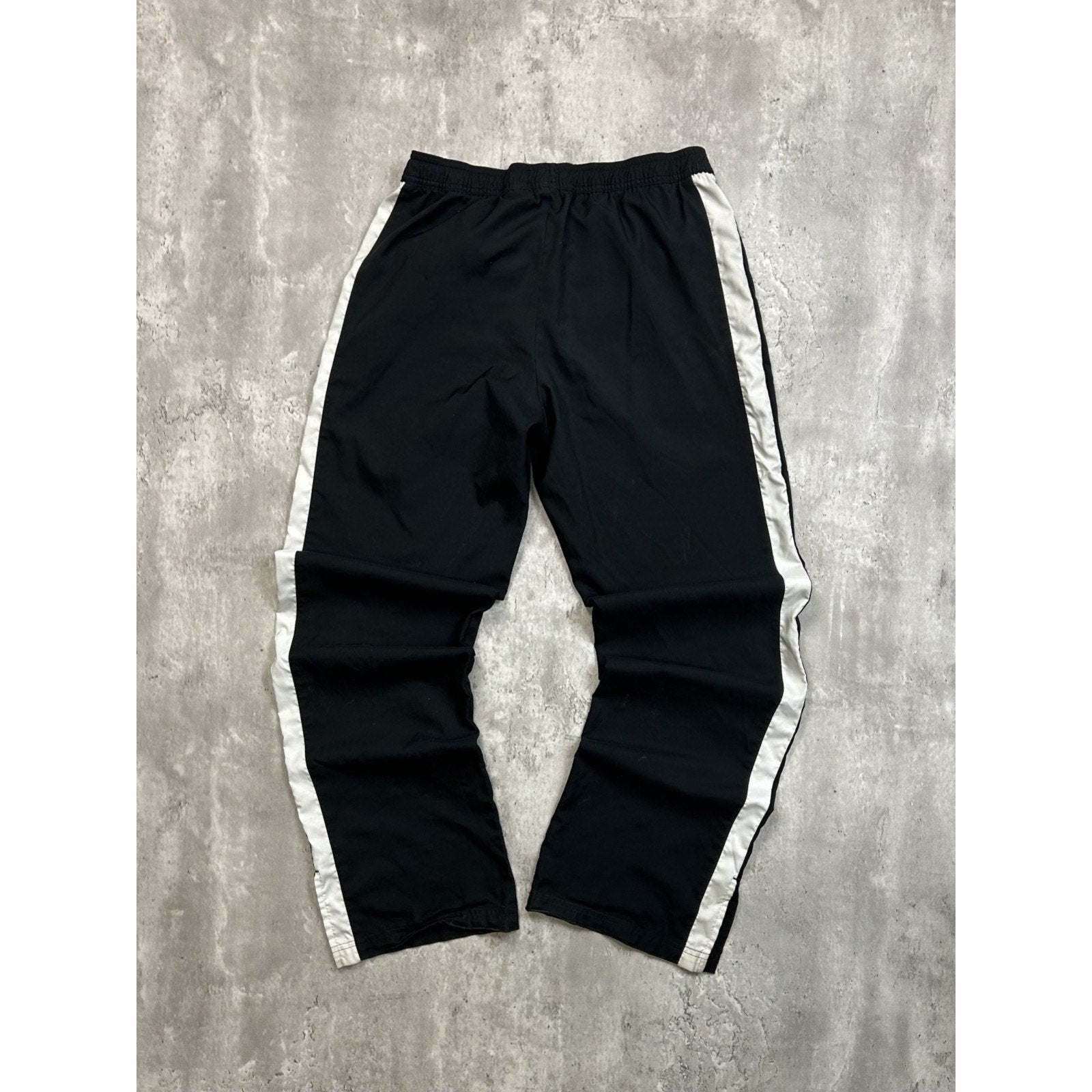 Vintage 2000s Nike Embroidered Logo Nylon Track Pants Size Large