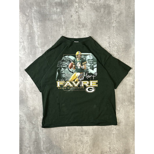 Vintage Brett Favre #4 Green Bay Packers NFL Player Graphic Cropped T-Shirt XL