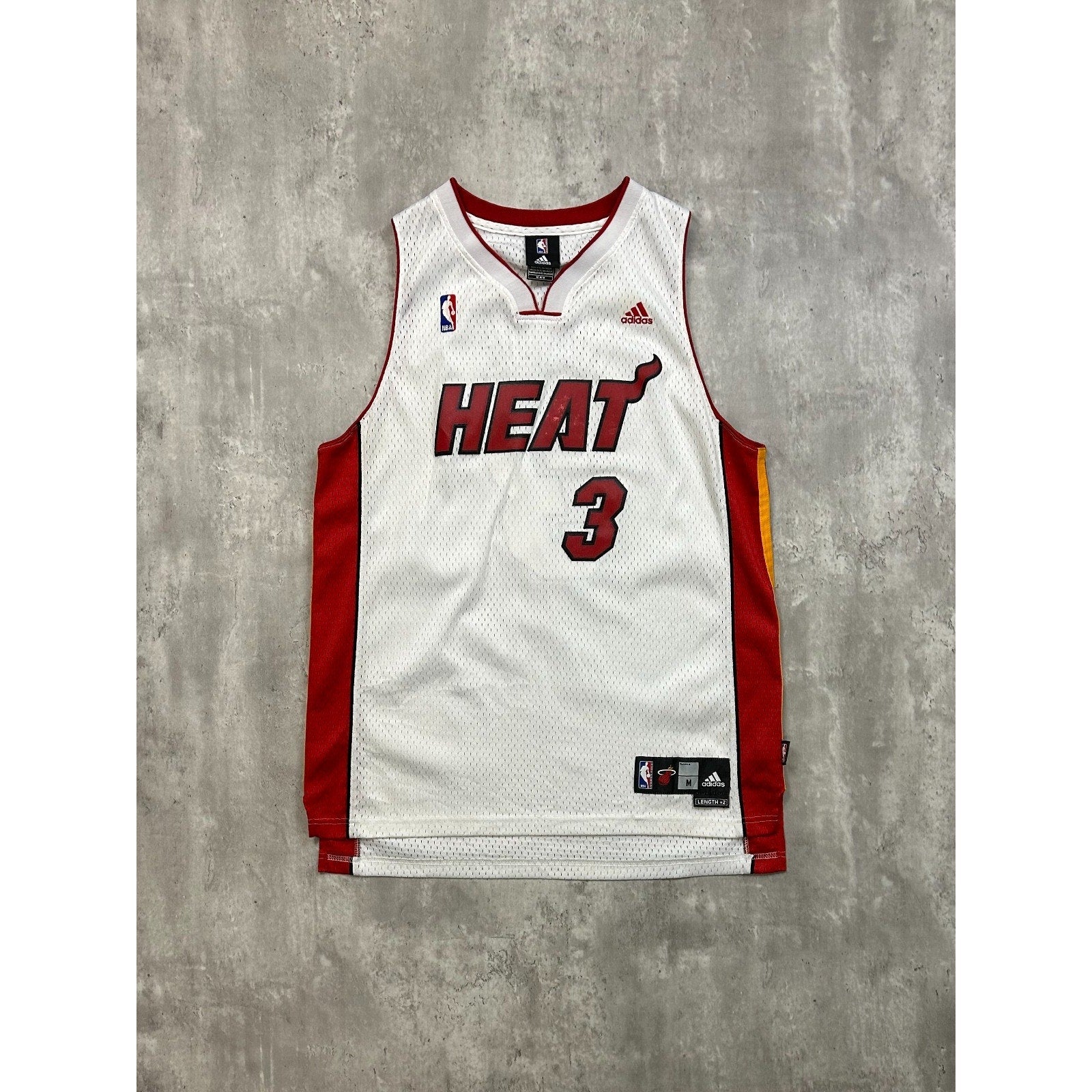 2000s Dwayne Wade #3 Miami Heat NBA Stitched Adidas Basketball Jersey Sz Medium