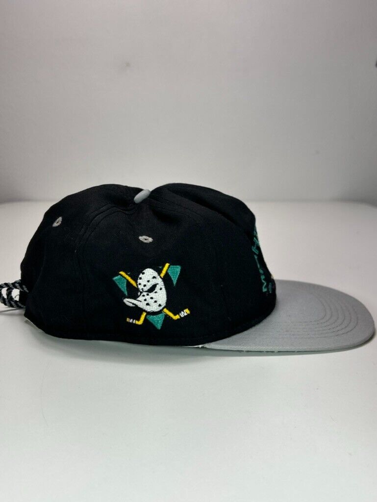 Vintage 90s Anaheim Mighty Ducks NHL Embroidered Drawstring Hat OSFA