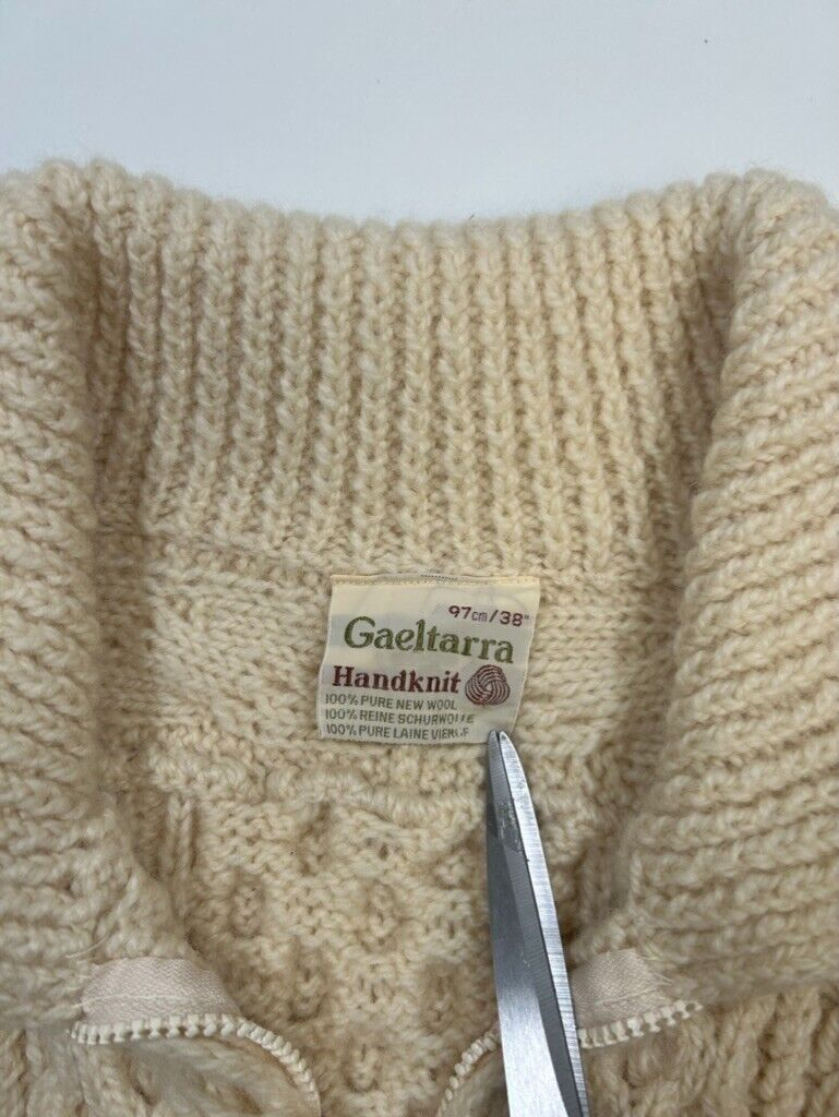 Vintage 80s Gaeltarra Cable Knit Cawachin Knit Sweater Size Medium Beige