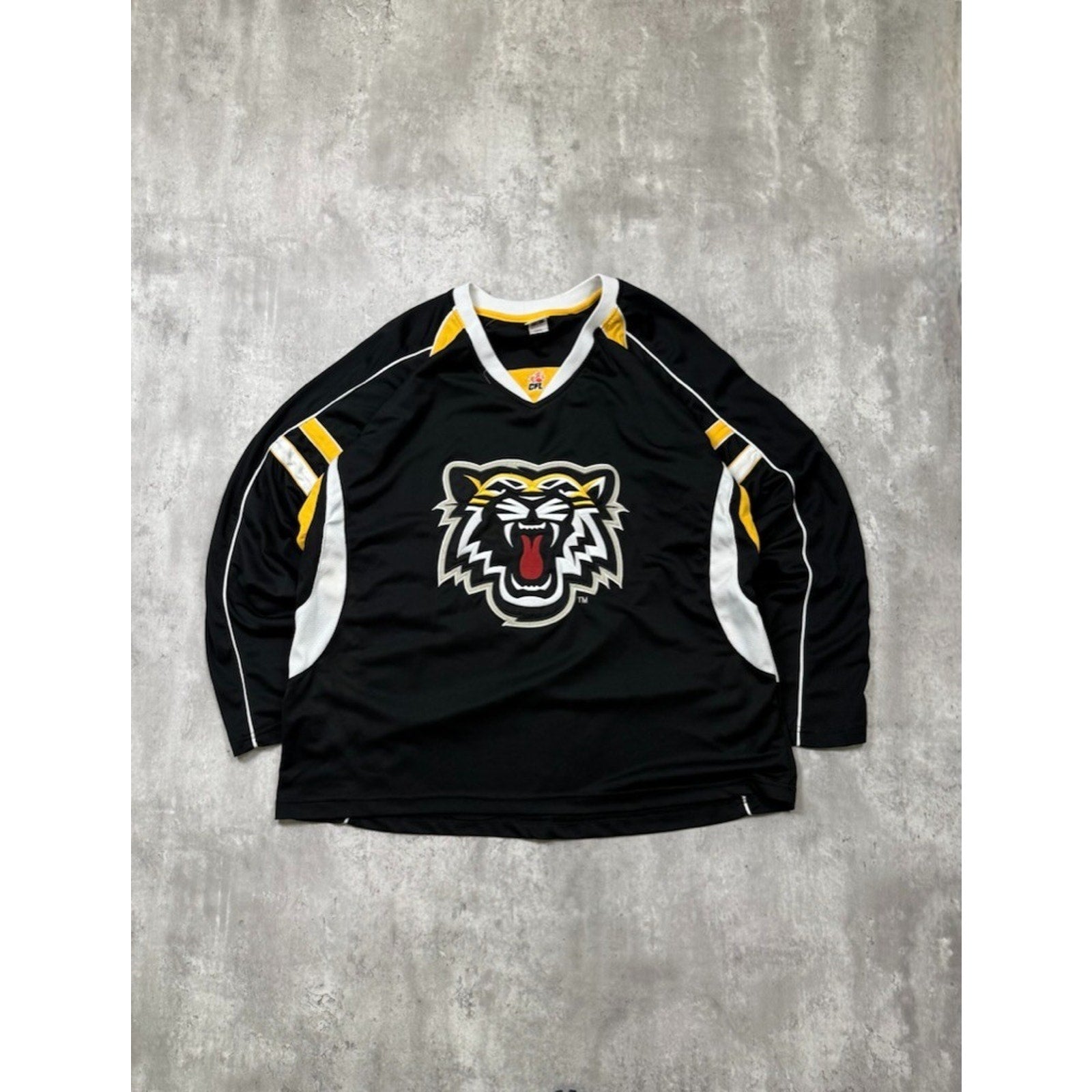 Vintage Hamilton Tiger Cats CFL Embroidered Long Sleeve Football Jersey Size XL