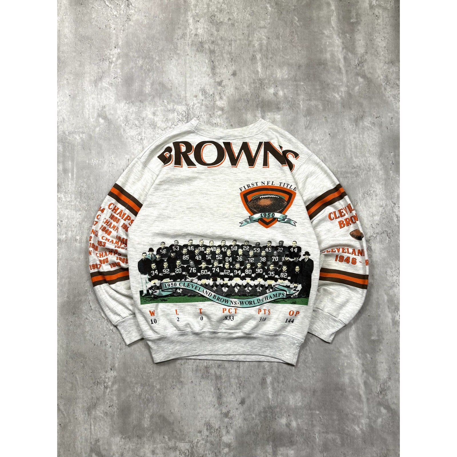 Vintage 1990 Cleveland Browns NFL AOP Spellout Graphic Sweatshirt Size Medium