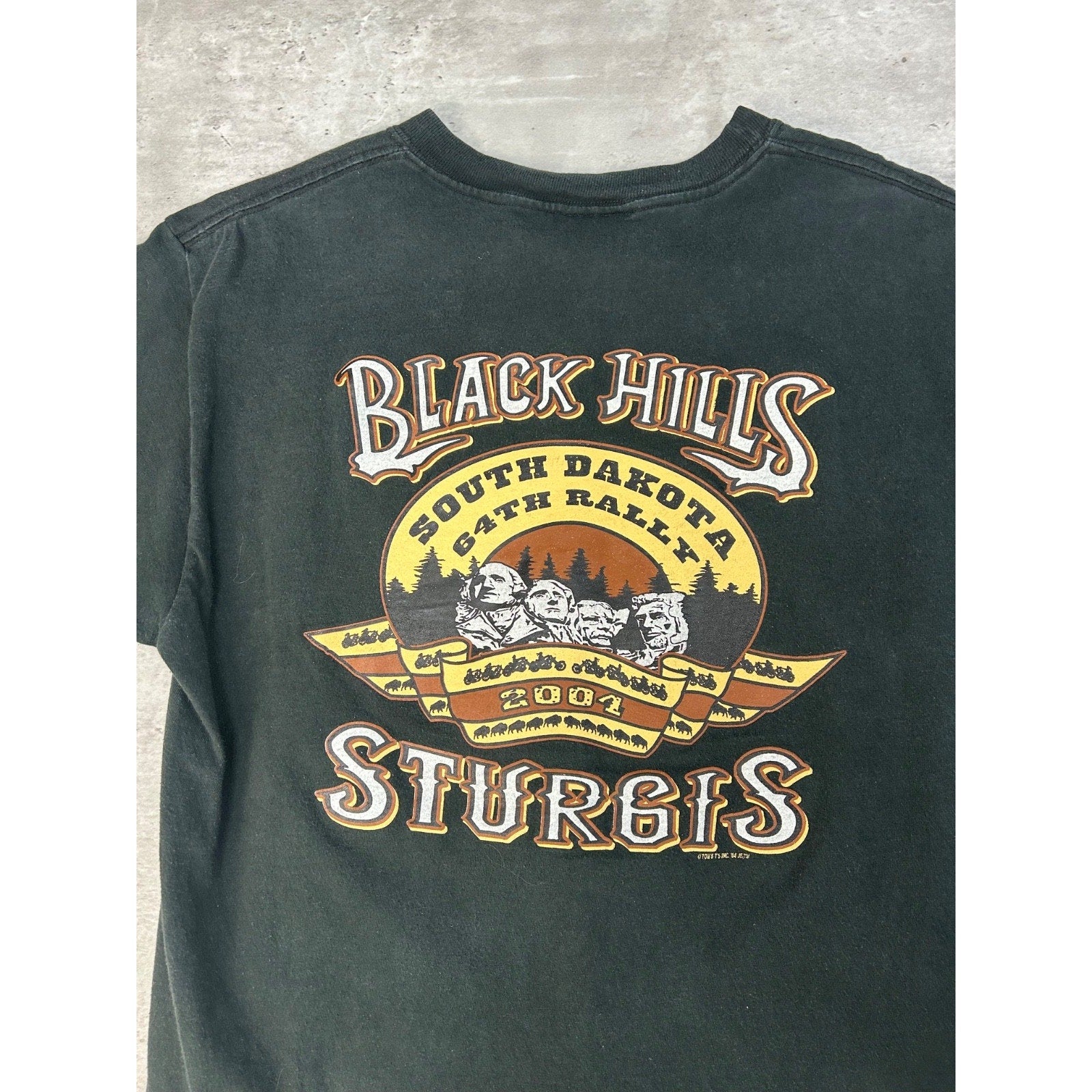 Vintage 2004 Sturgis Black Hills Rally Bike Week Eagle Graphic T-Shirt Sz Medium