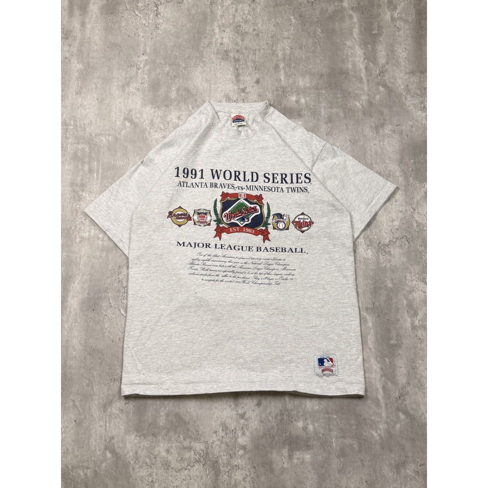 Vintage 1991 Twins Vs Braves World Series MLB Baseball Graphic T-Shirt Size XL