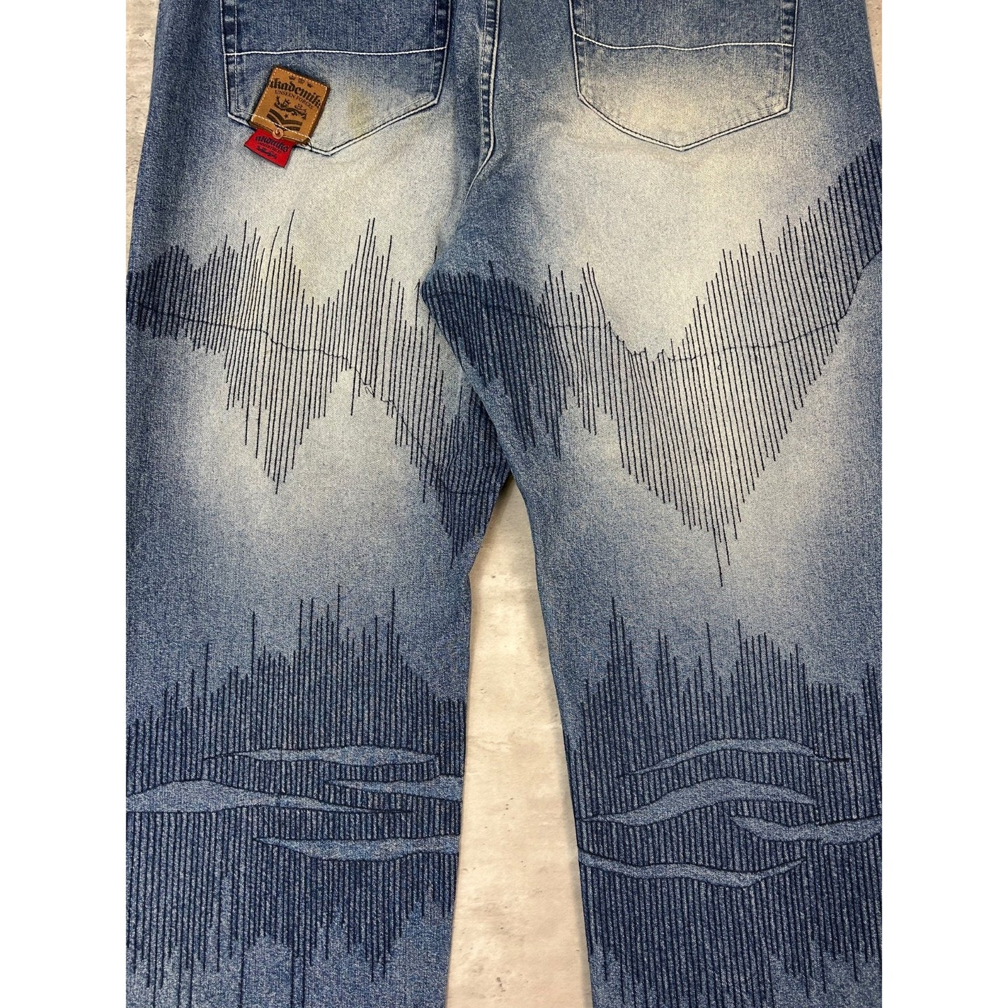 Vintage Y2K Akademiks Baggy Fit Medium Wash Textured Denim Pants Size 41