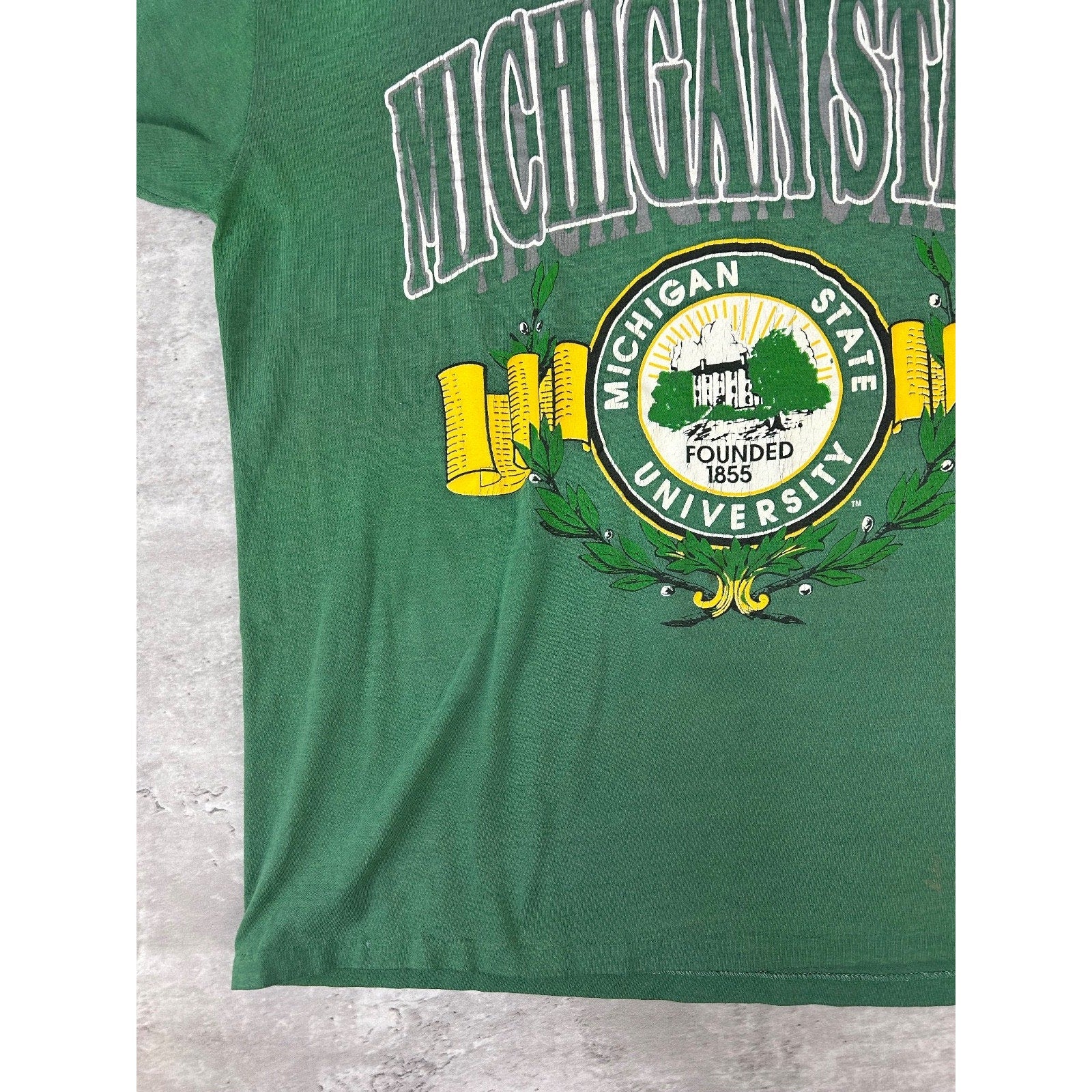 Vintage 90s Michigan State Spartans NCAA Collegiate Crest Spellout T-Shirt Large