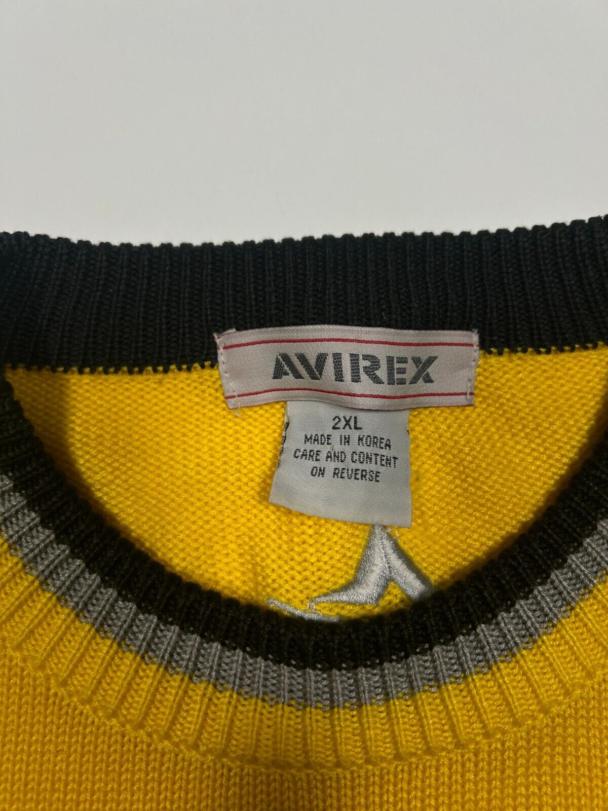 Vintage Avirex Embroidered Big Logo Knit Sweater Size 2XL Yellow