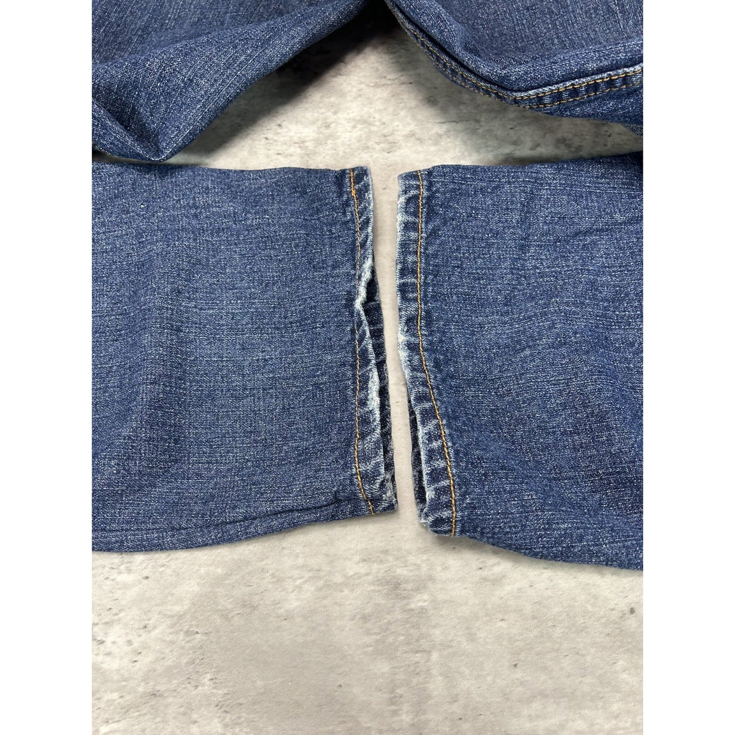 Vintage Y2K Rocawear Baggy Fit Embroidered Pocket Dark Wash Denim Pants Size 38