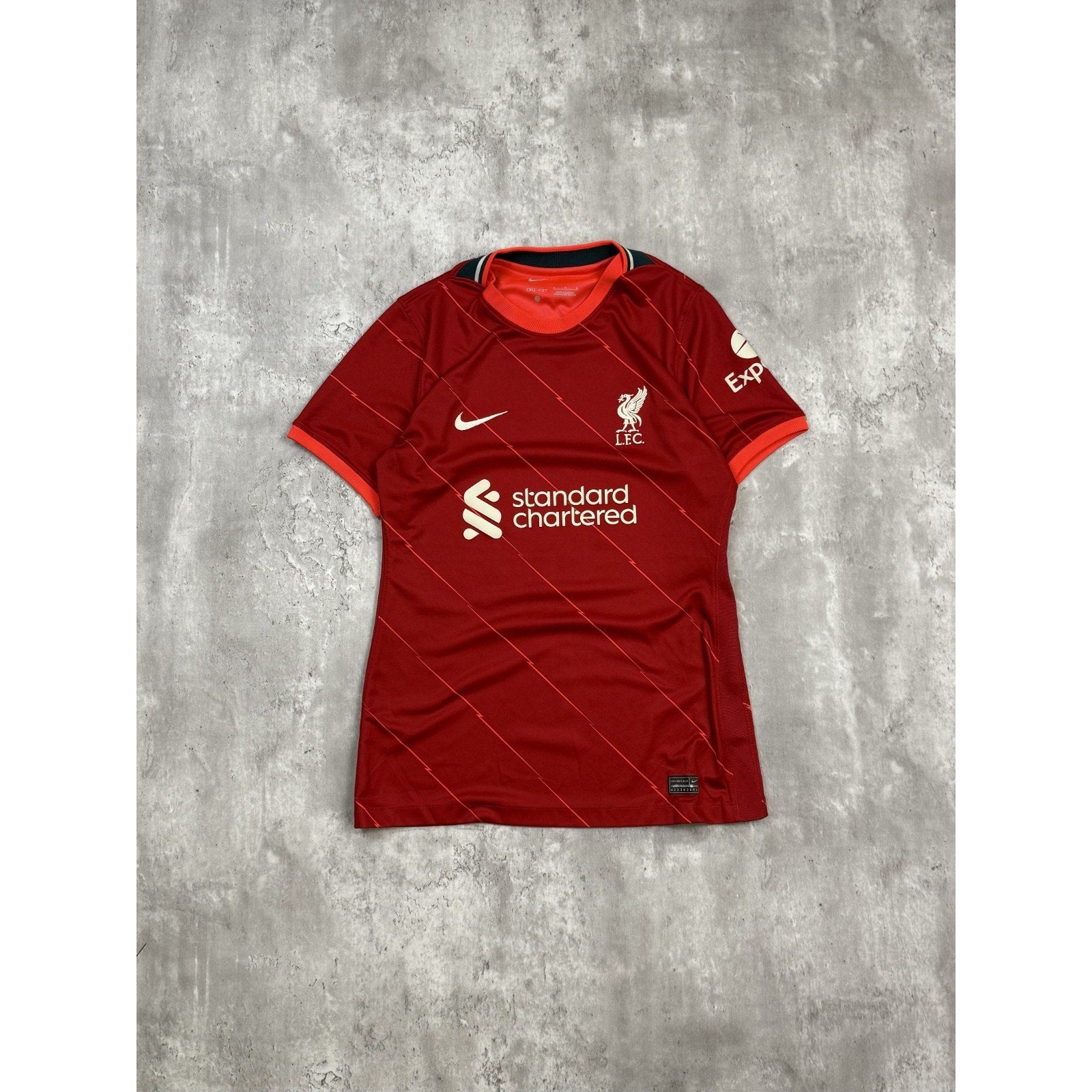 Vintage Womens Liverpool LFC #18 Nike Soccer Jersey Size Medium Red