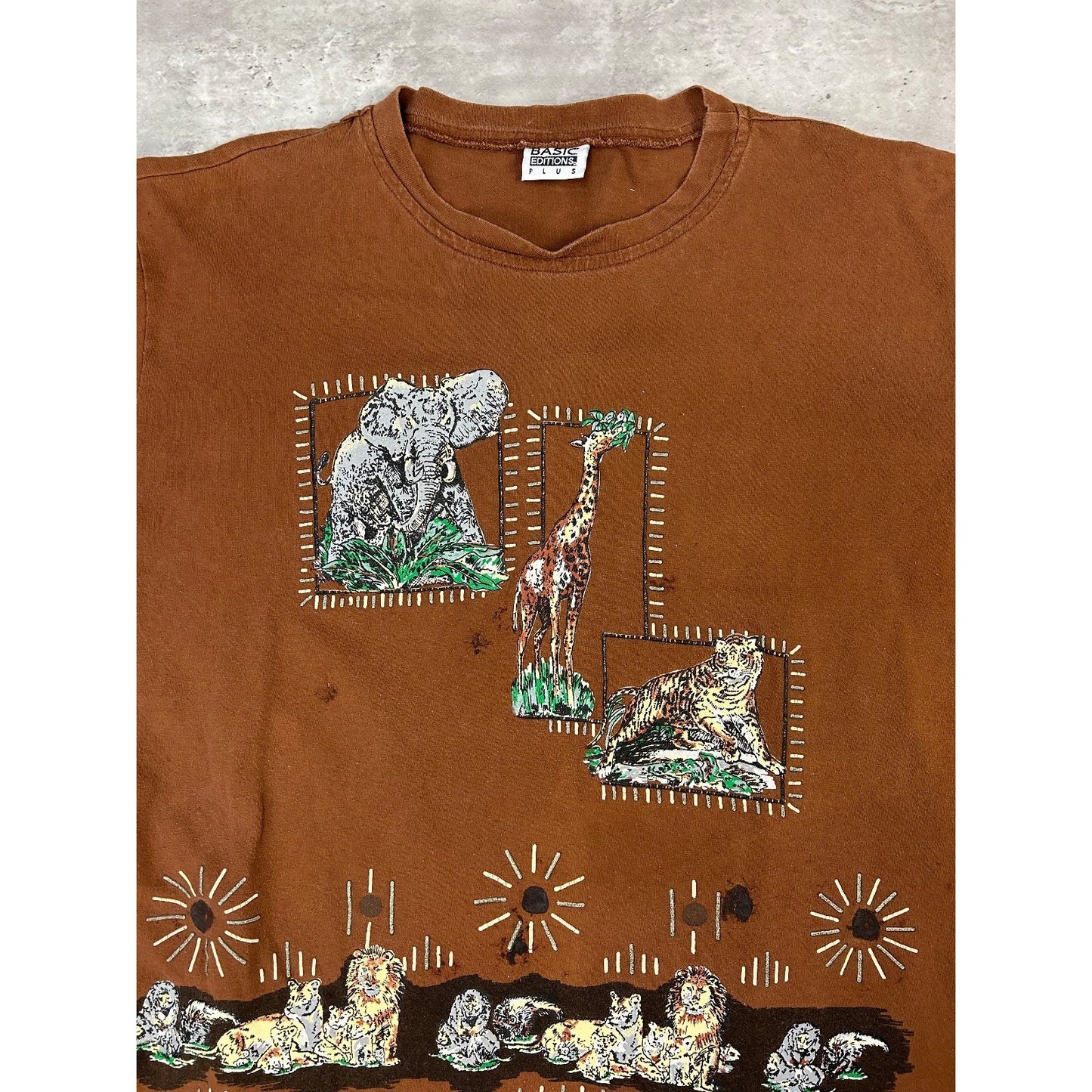 Vintage 90s Simply Editions Animal Graphic Nature T-Shirt Size XL Brown