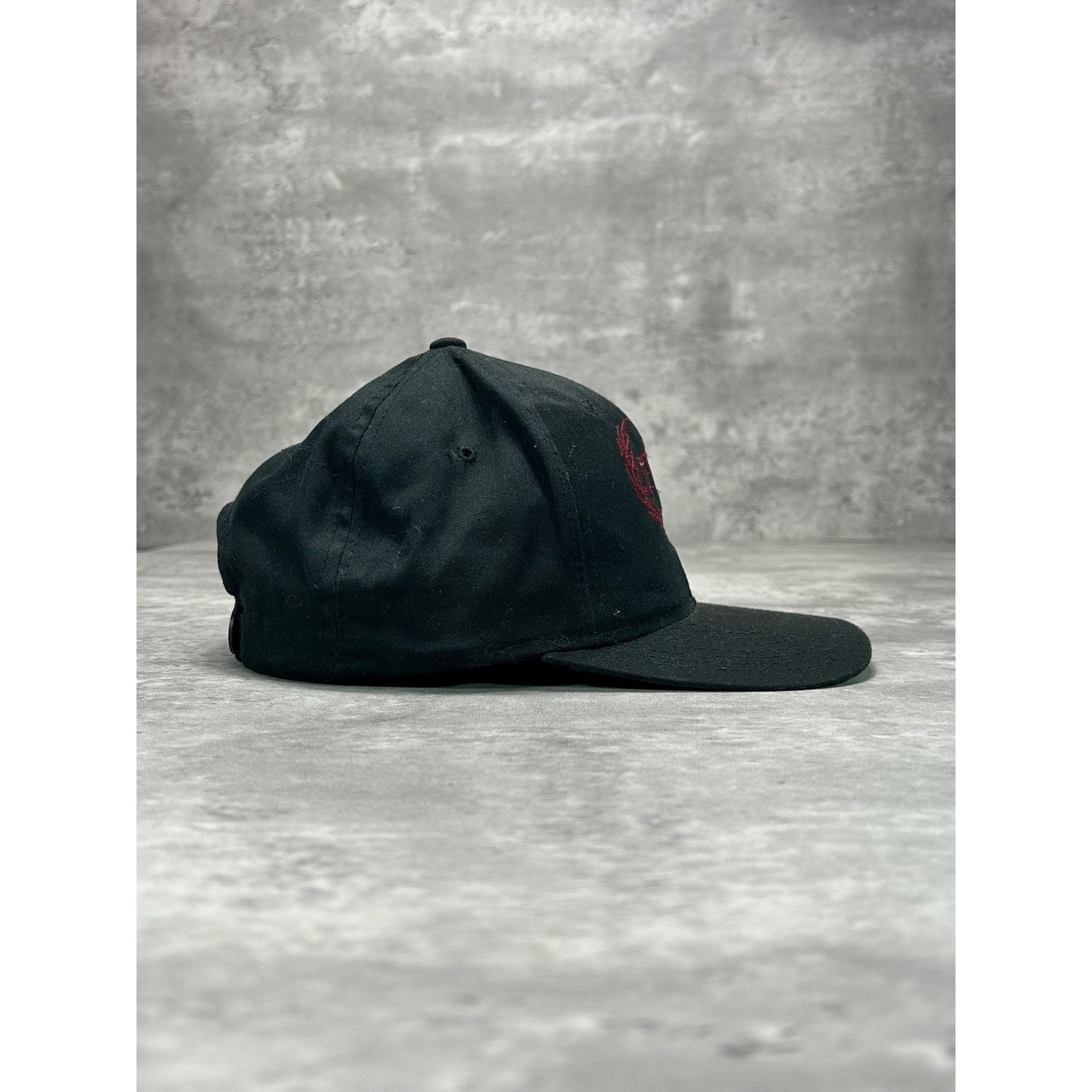 Vintage 90s Utopia Embroidered Spellout Snapback Hat OSFA Black/Red
