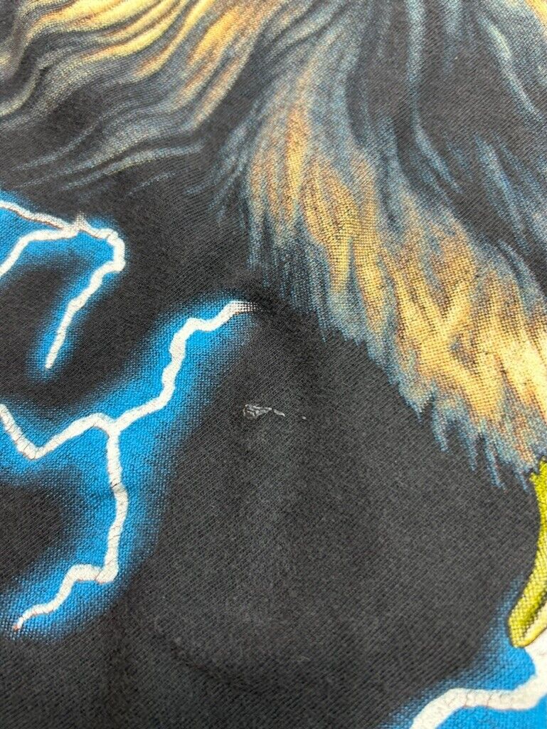 Vintage 90s American Thunder Grizzly Bear Lightning Graphic T-Shirt Size XL