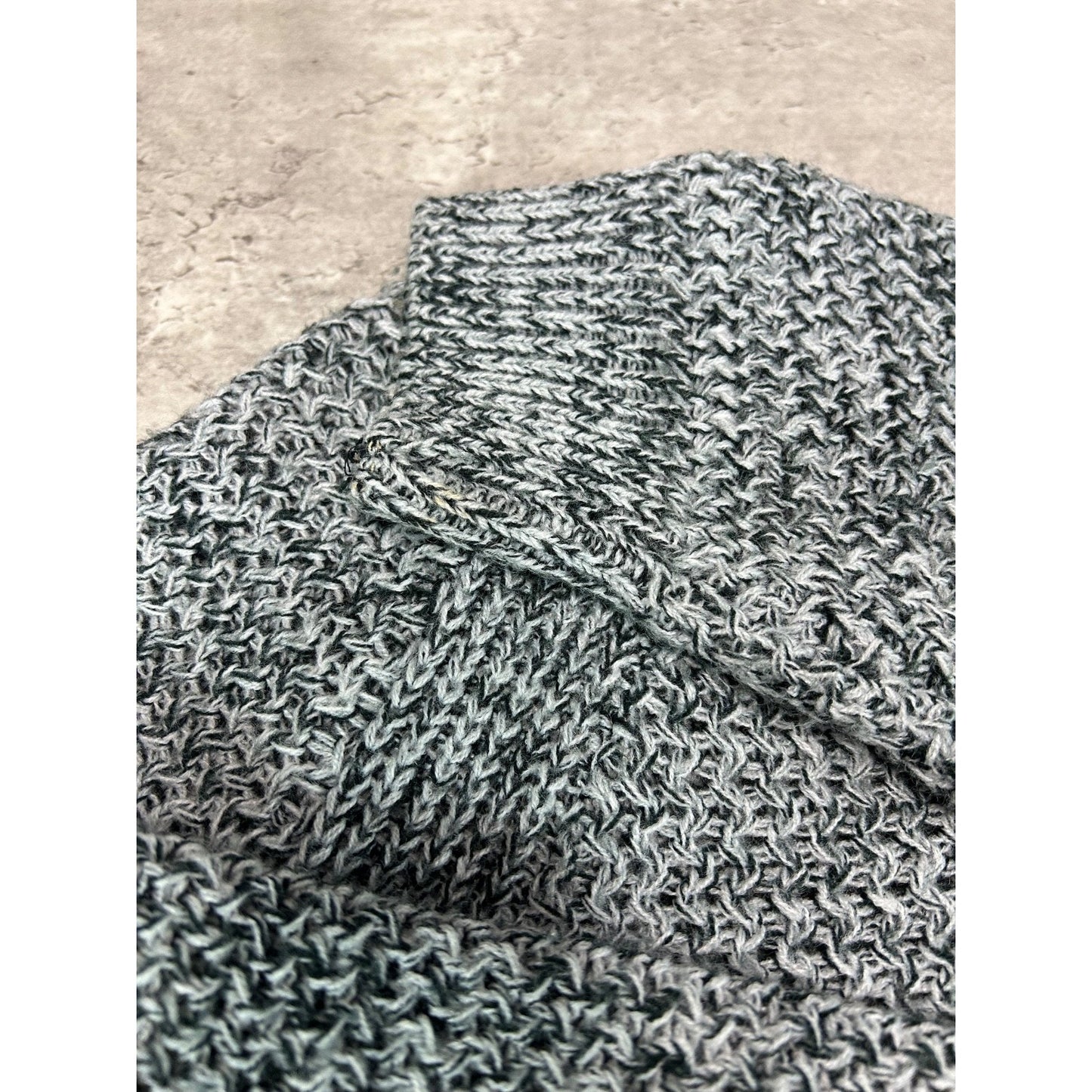 Vintage 80s/90s Raglans Outfitters Pullover Knit Sweater Size Large Grey