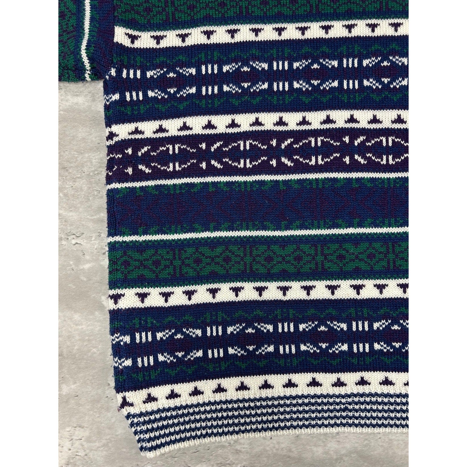 Vintage 90s The Custom Club Abstract Striped Print Knit Sweater Size Medium