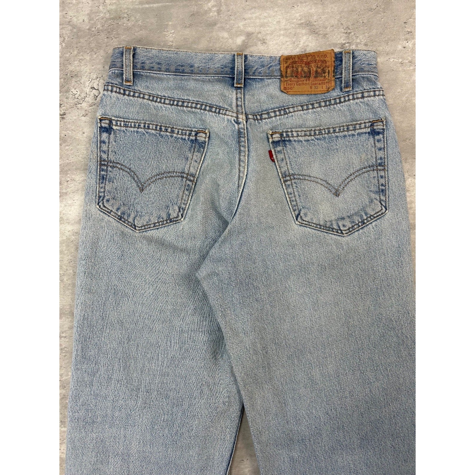 Vintage 90s Levis 550 Red Tab Light Wash Denim Pants Size 32 Blue