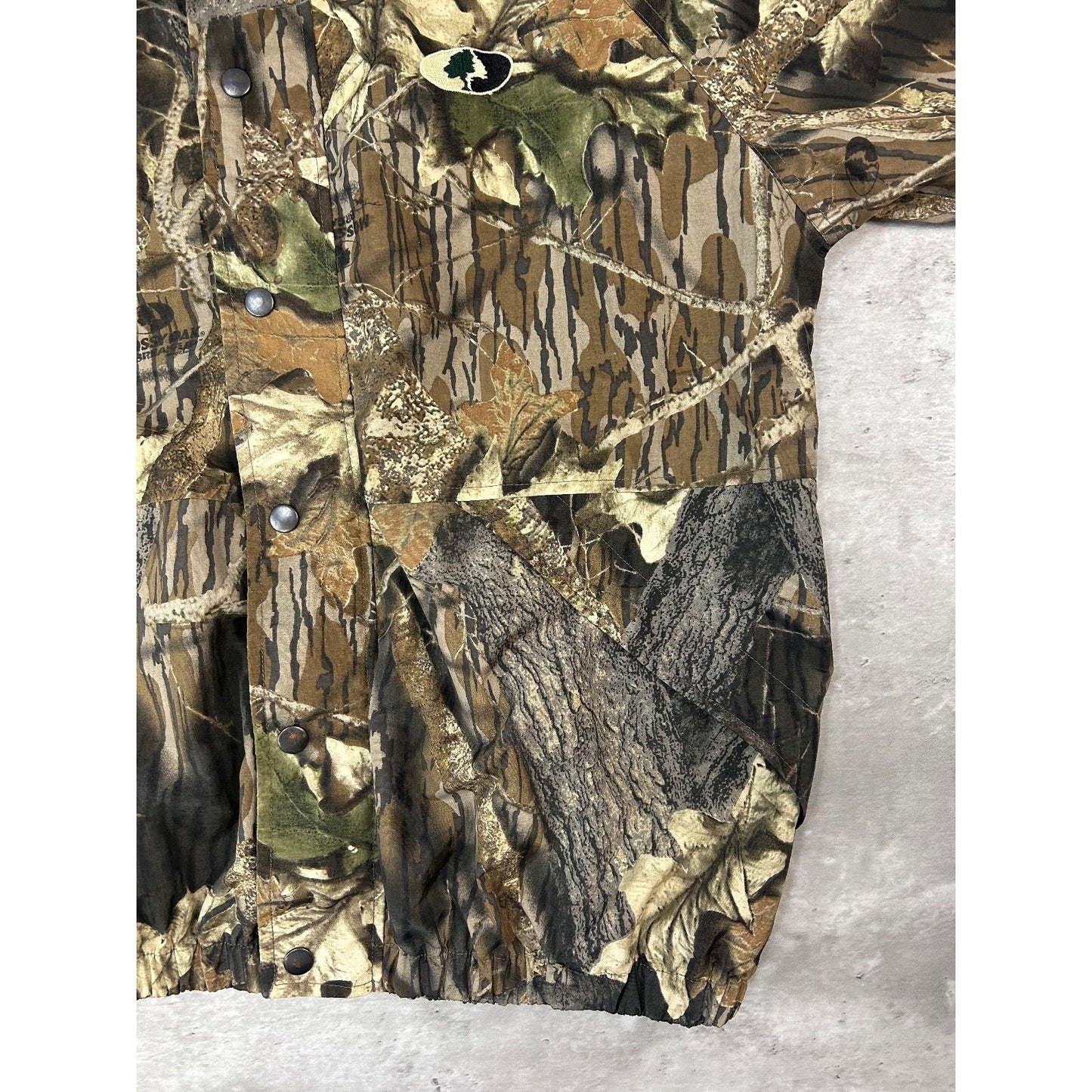 Vintage 80s/90s Mossy Oak Tree Camo Hunting Windbreaker Jacket Size Medium
