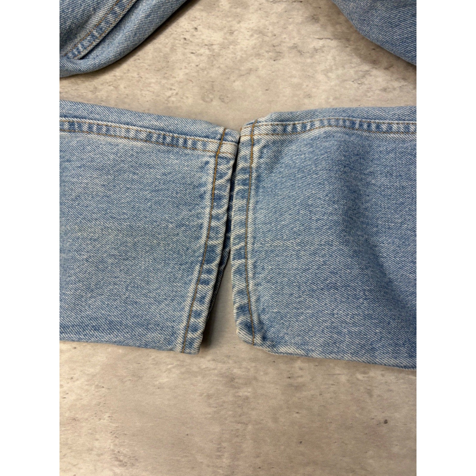 Vintage Womens Levis 550 Red Tab Medium Wash Denim Pants Size 33