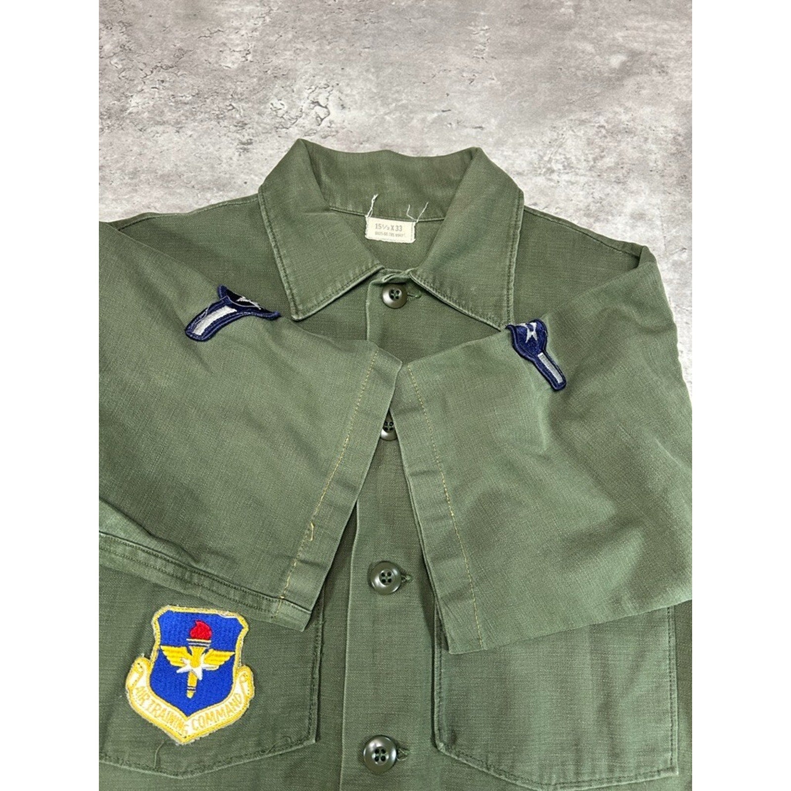 Vintage 1960s US Air Force OG 107 Military Short Sleeve Button Up Shirt Medium