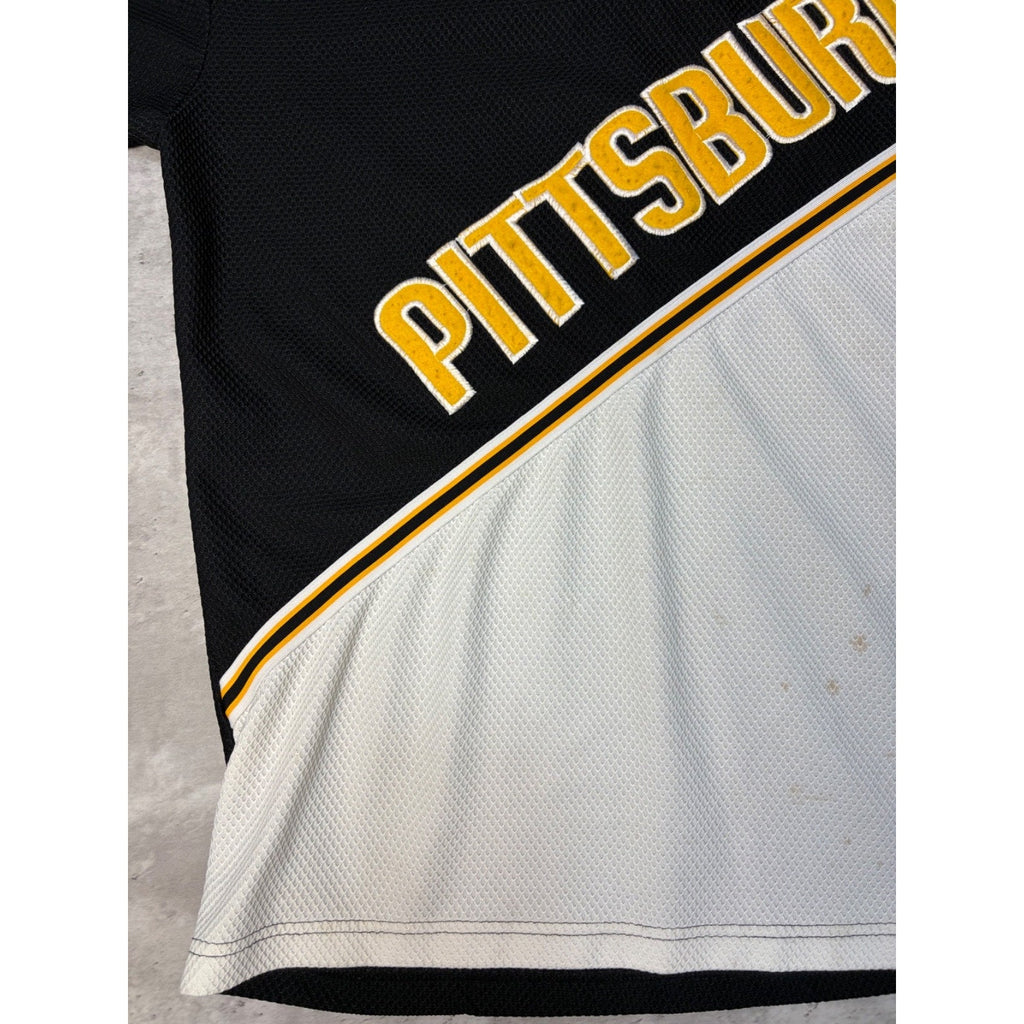 Vintage Southpole Pittsburgh Embroidered Spellout Collared Jersey Size XL