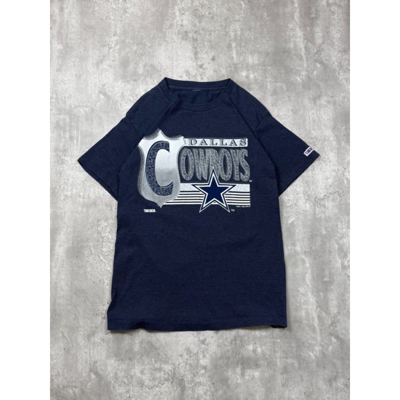 Vintage 1993 Dallas Cowboys NFL Big Graphic Spellout Striped T-Shirt Size Large