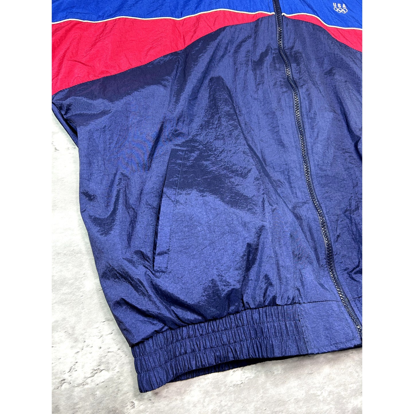 Vintage 90s USA Olympics Embroidered Logo Nylon Windbreaker Jacket Size Large