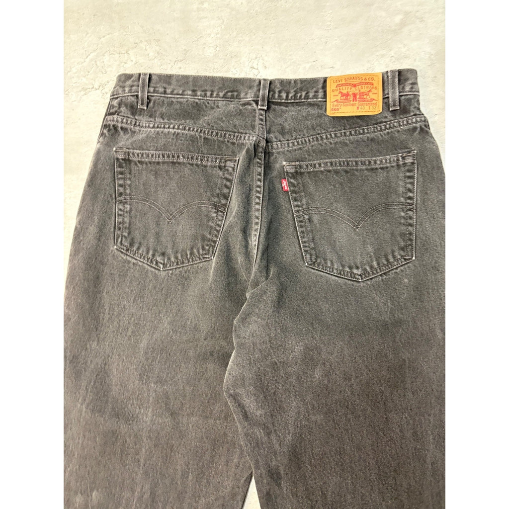 Vintage Levis 560 Red Tab Loose Fit Black Wash Denim Pants Size 39