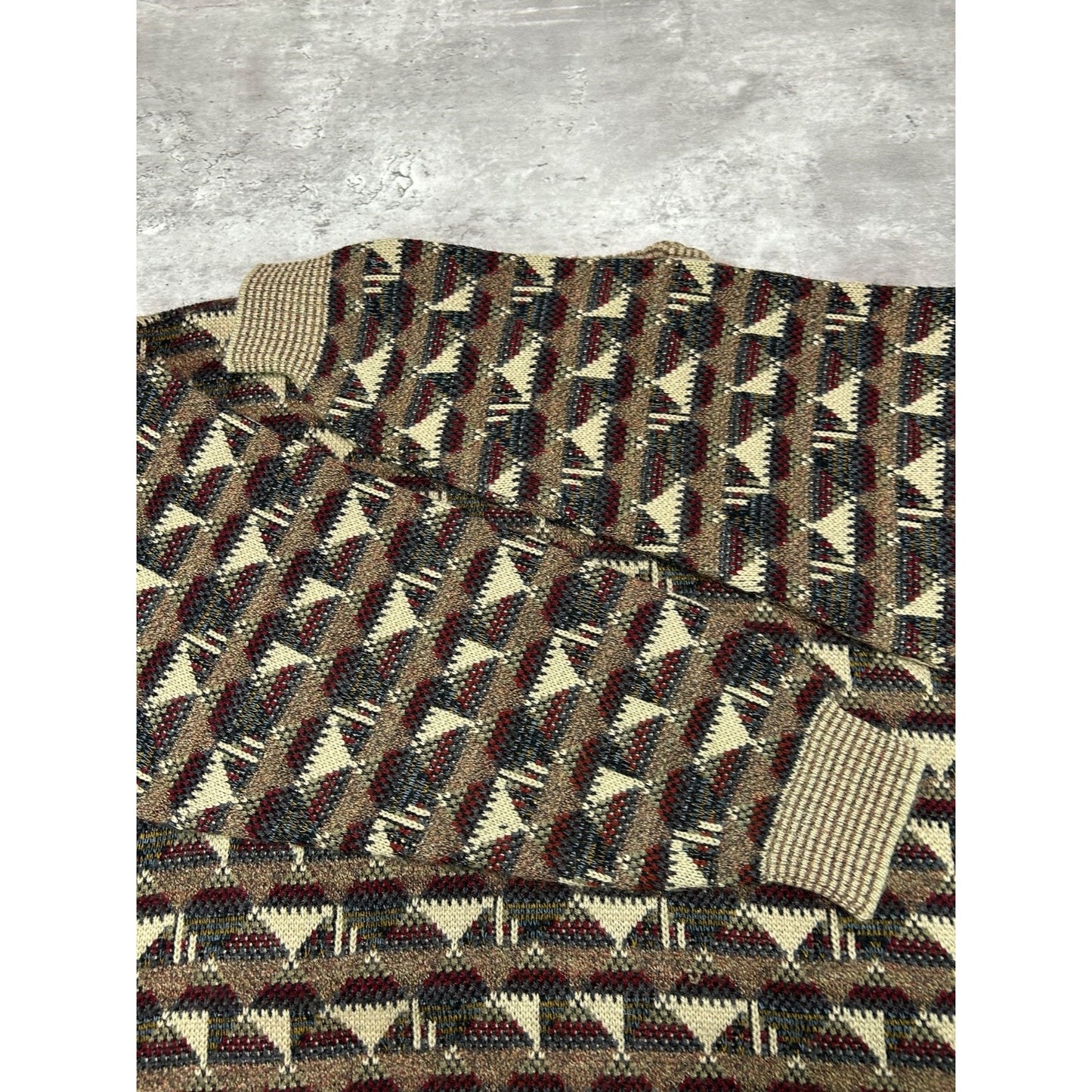 Vintage 90s Crossings Abstract Striped Print Pullover Knit Sweater Size Medium