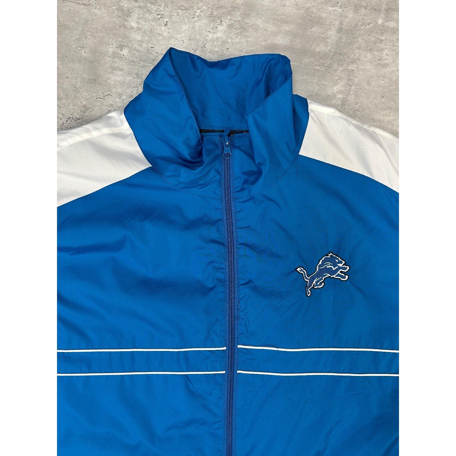 Vintage Detroit Lions NFL Embroidered Full Zip Nylon Windbreaker Jacket Size XL