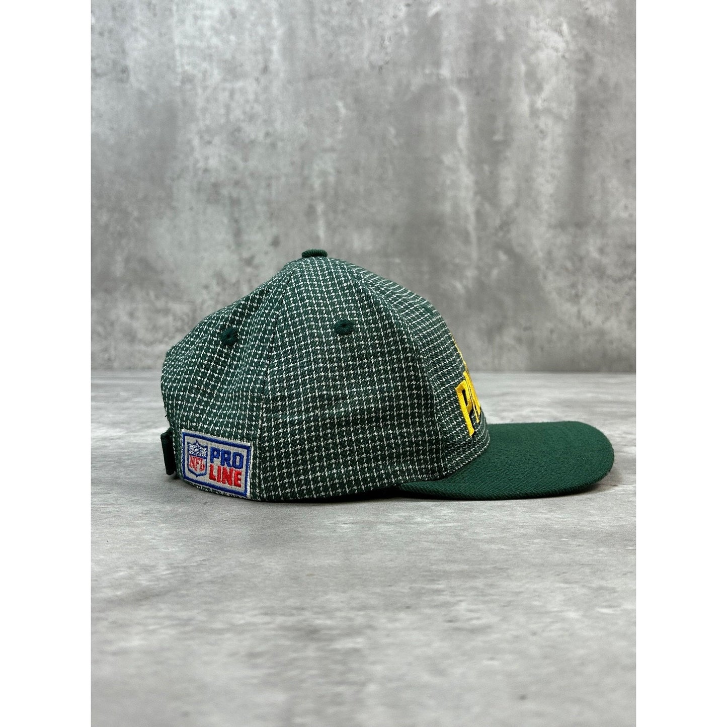 Vintage 90s Green Bay Packers NFL Embroidered Spellout Strapback Hat OSFA
