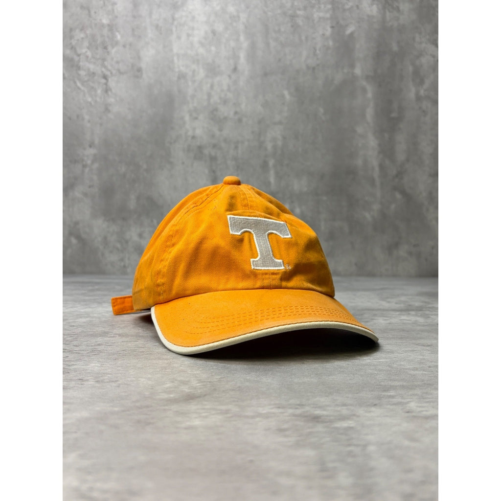 Vintage Tennessee Volunteers NCAA Embroidered Logo Strapback Hat OSFA