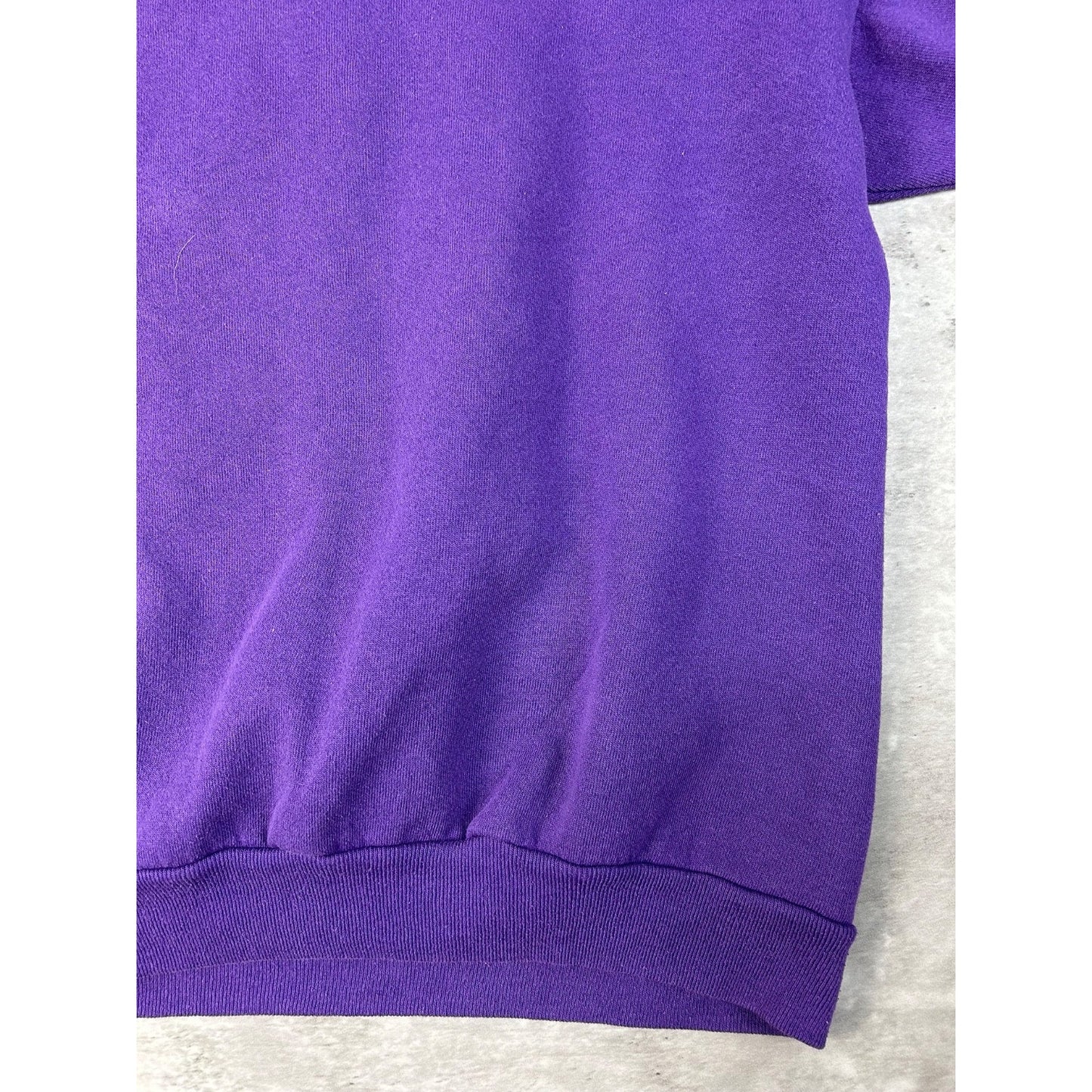 Vintage 1984 Los Angeles Lakers Basketball Club NBA Graphic Sweatshirt Size XL