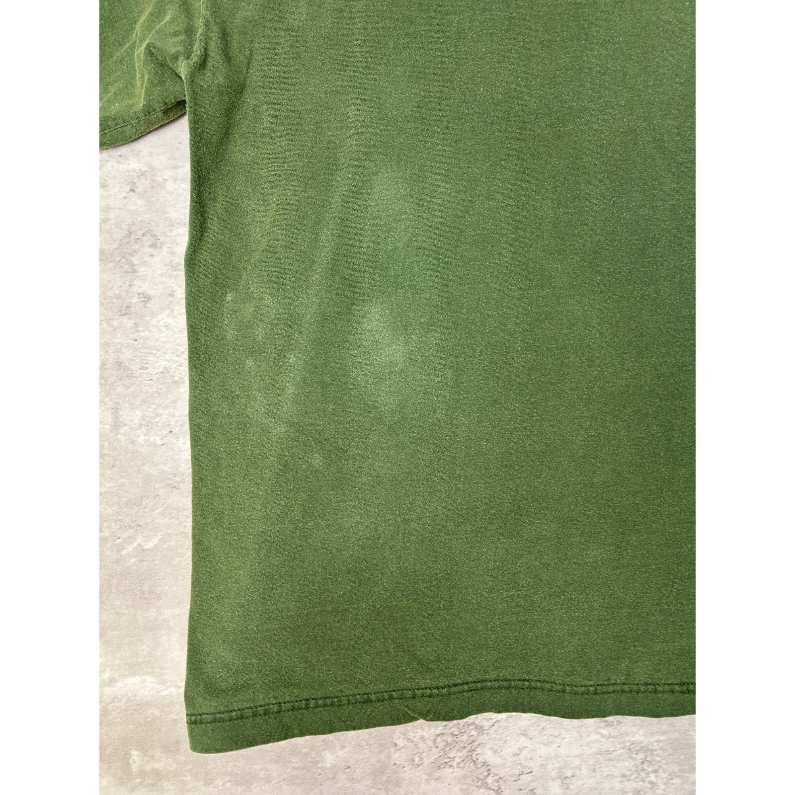 Vintage 1997 Green Bay Packers NFL Looney Tunes Taz Graphic T-Shirt Size XL