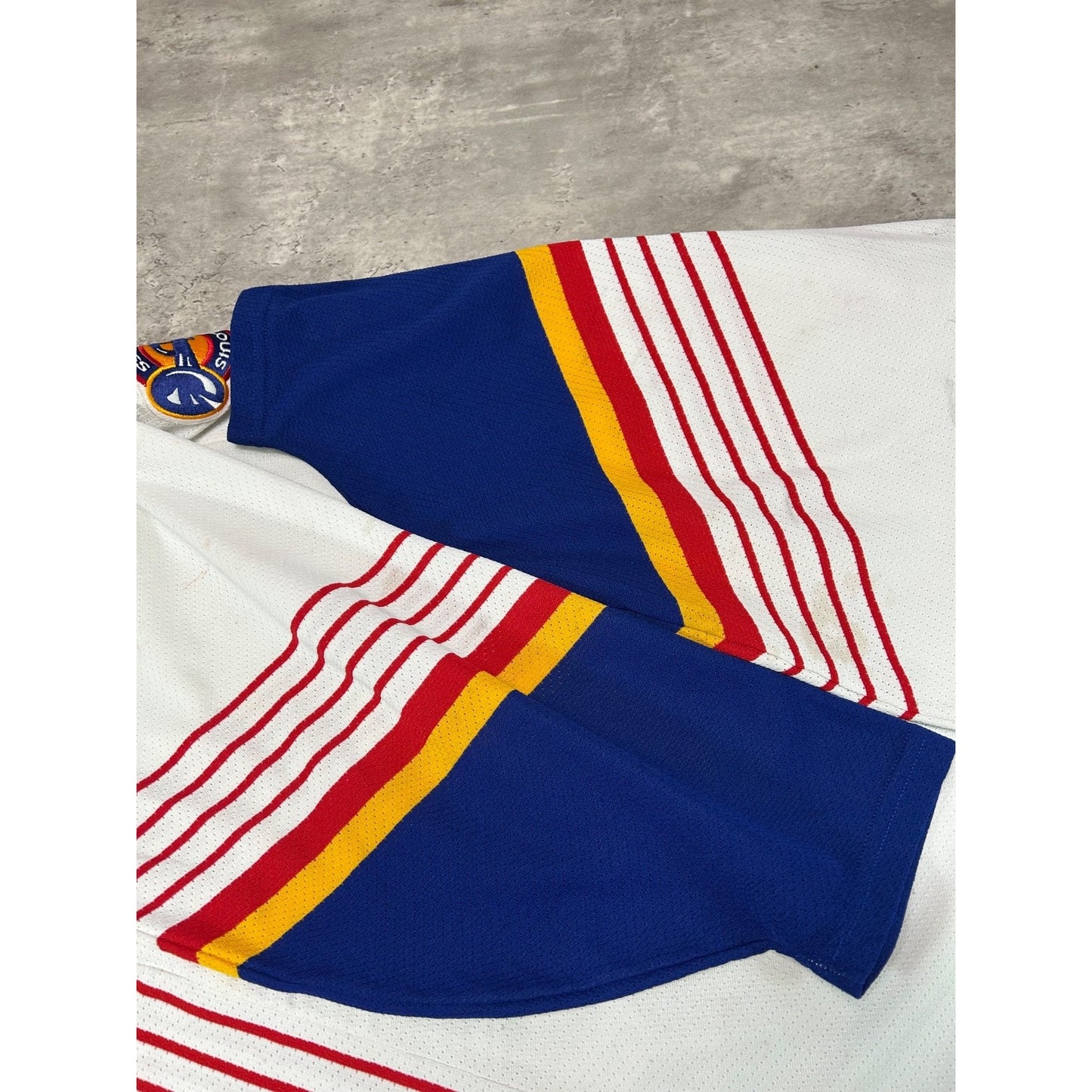 Vintage 90s St Louis Blues NHL Stitched CCM Hockey Jersey Size Large