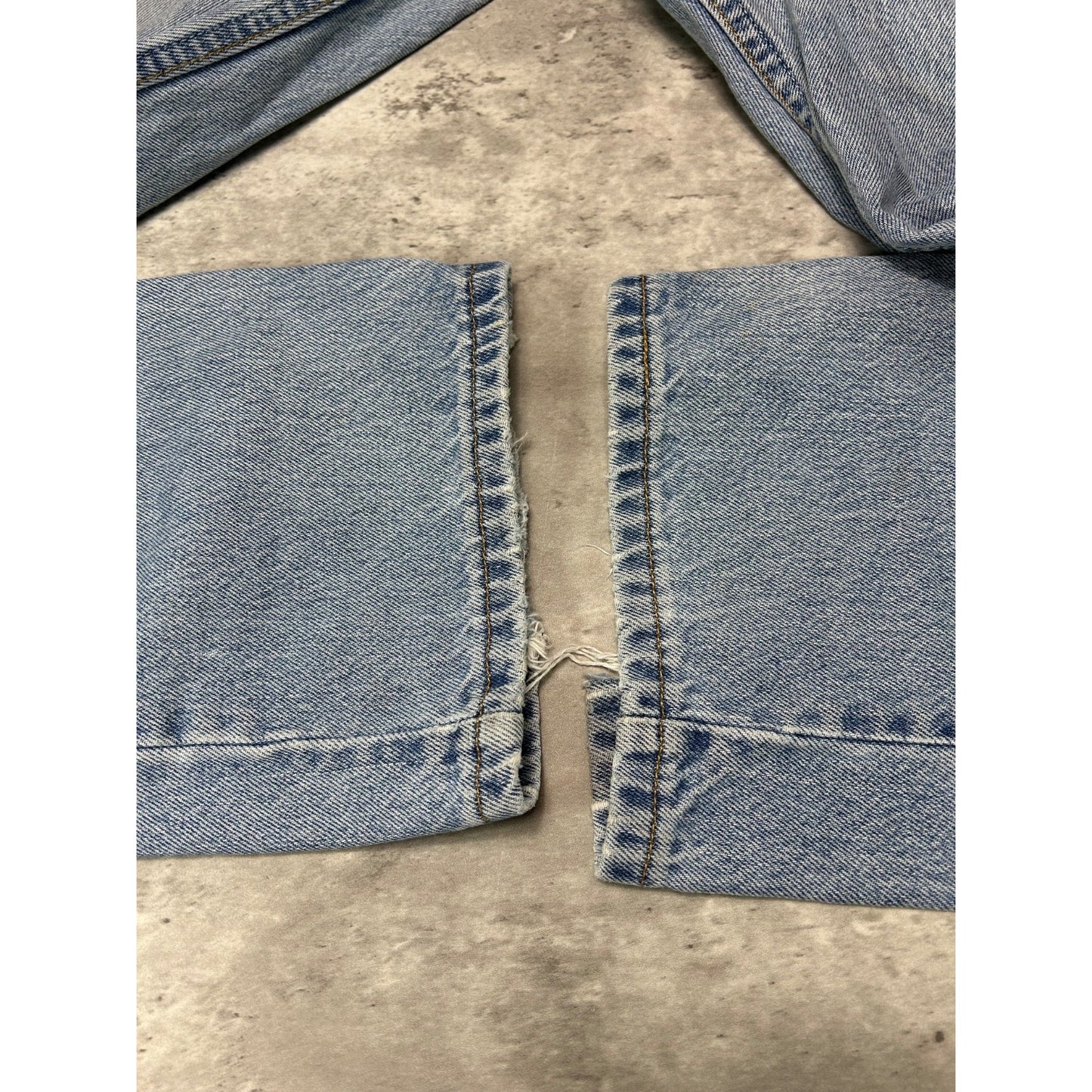 Vintage 90s Levis 505 Red Tab Light Wash Denim Pants Size 36