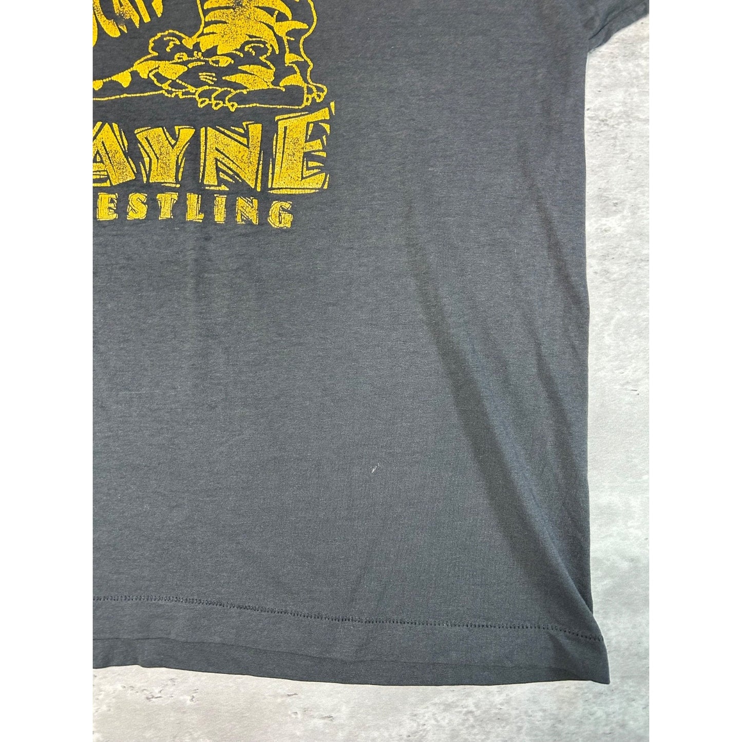 Vintage 90s Western Wayne Wildcats Wrestling Collegiate T-Shirt Size XL