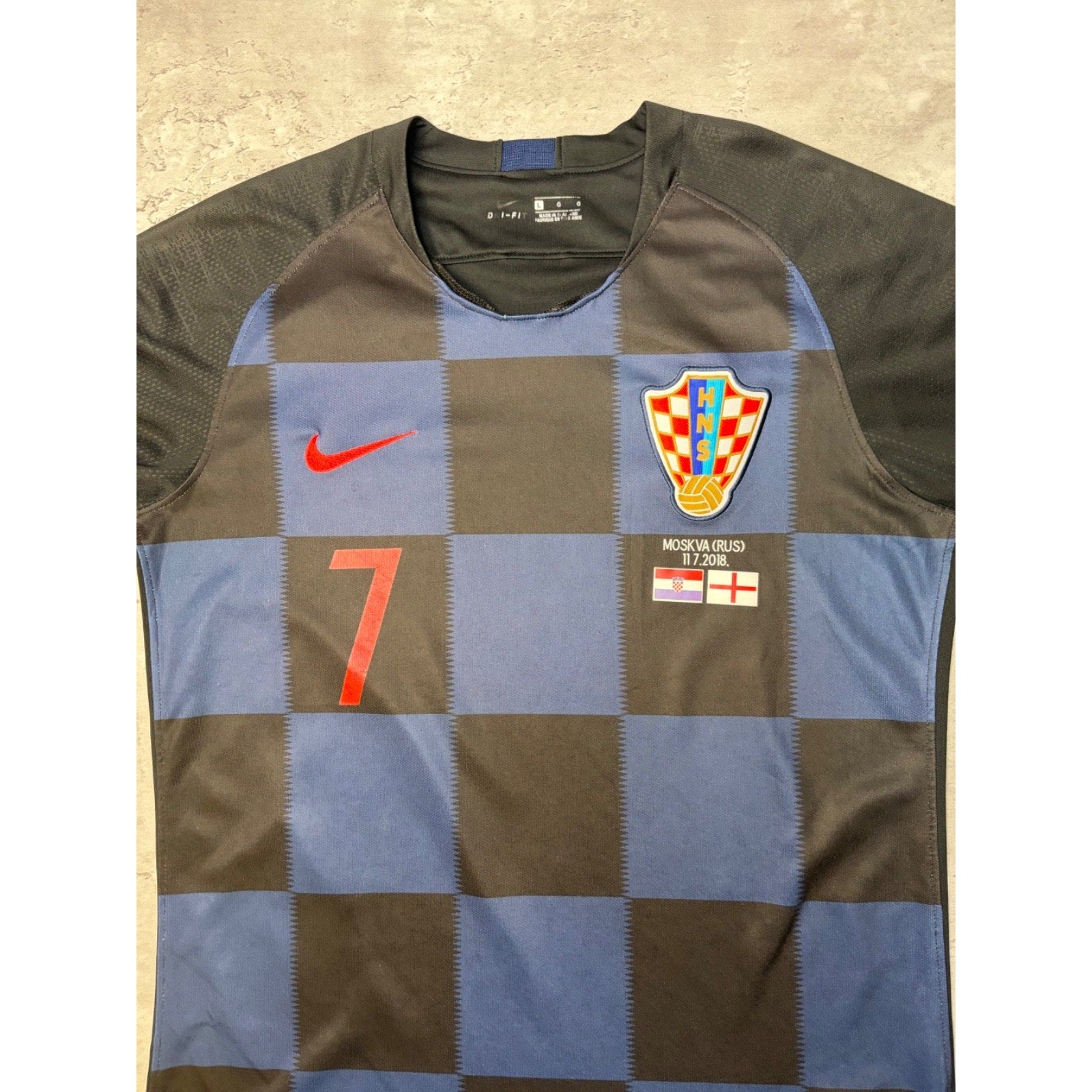 Ivan Rakitic #7 Croatia National Team Soccer Jersey Size Large