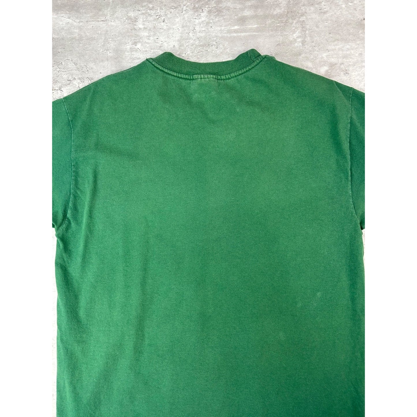 Vintage 90s Green Bay Packers NFL Spellout Graphic T-Shirt Size Medium