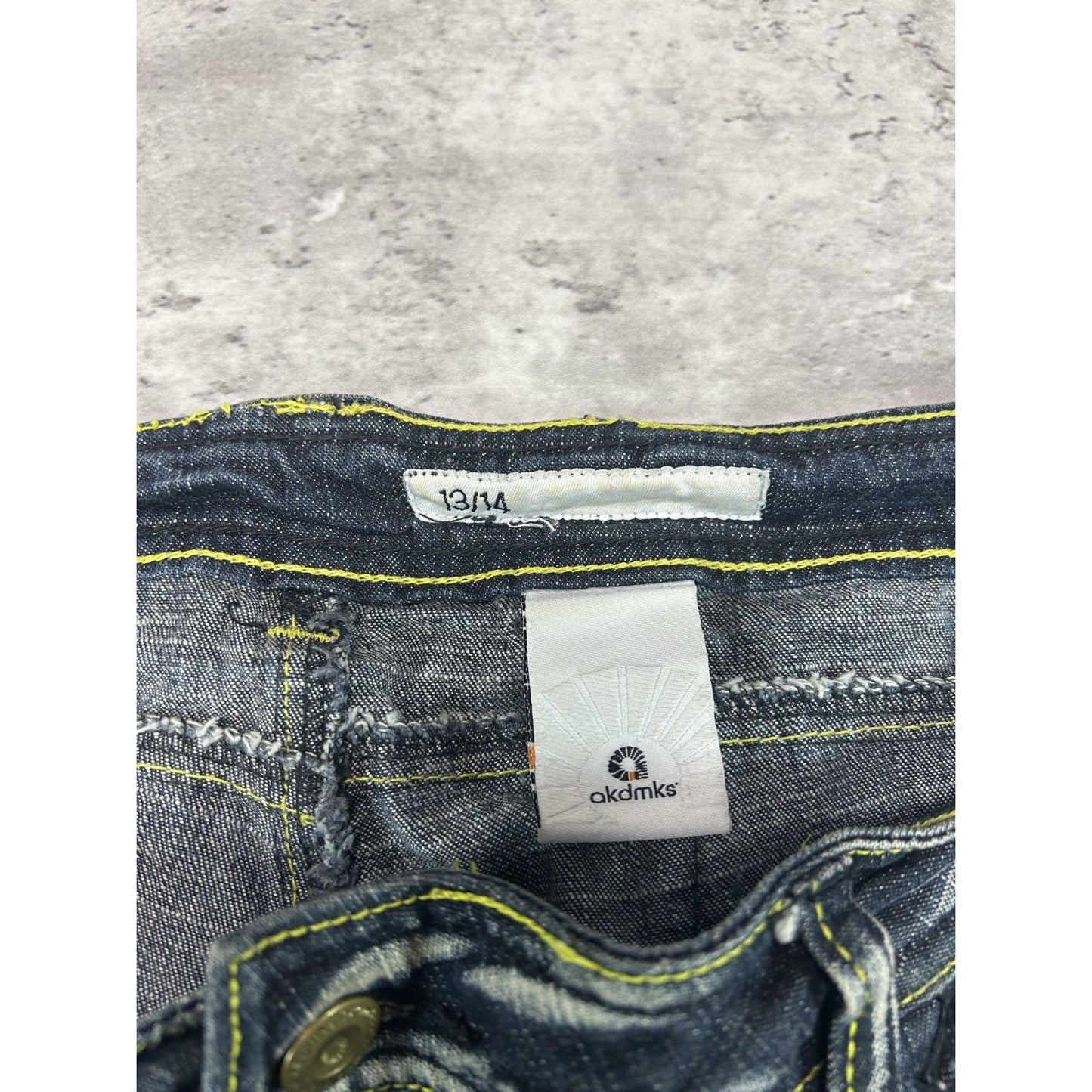Vintage Womens Y2K Akademiks Embroidered Acid Wash Denim Pants Size 34