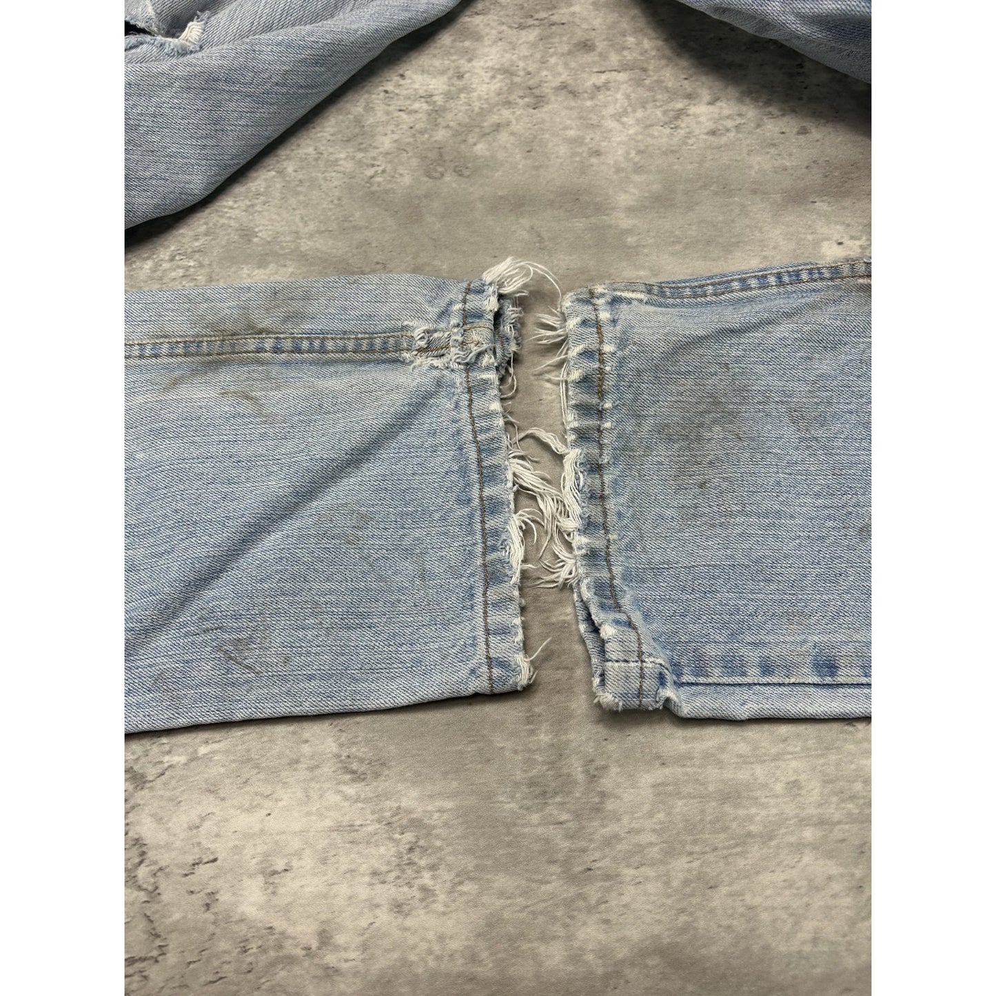Vintage 90s Levis 505 Red Tab Light Wash Distressed Denim Pants Size 34