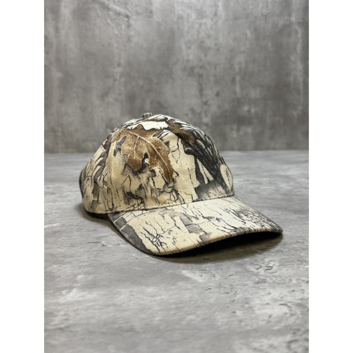 Vintage Daystone Tree Camp Hunting Snapback Hat OSFA