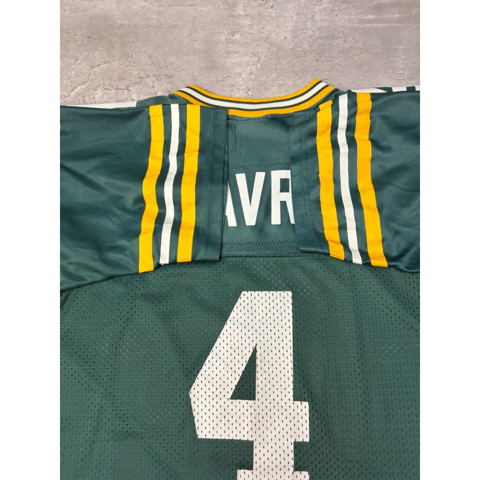 Vintage 1995 Brett Favre #4 Green Bay Packers NFL Starter Jersey Size YOUTH L